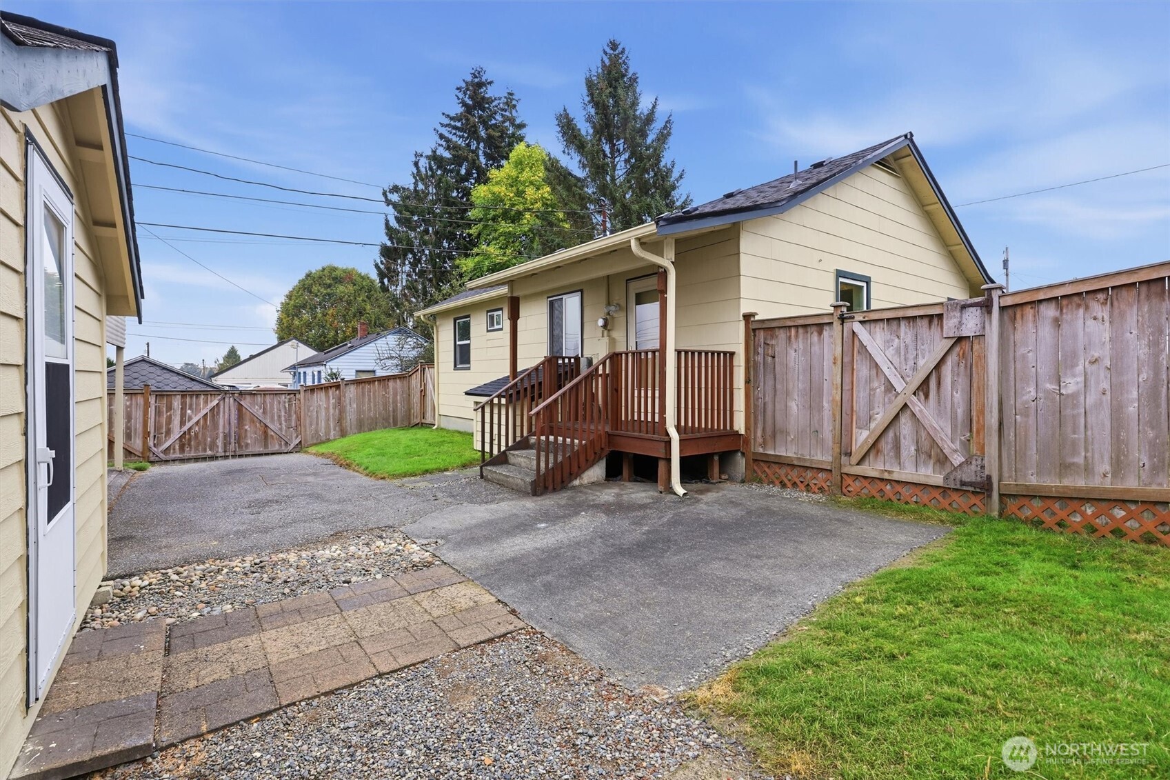 2907 18th Street Property Photo 31