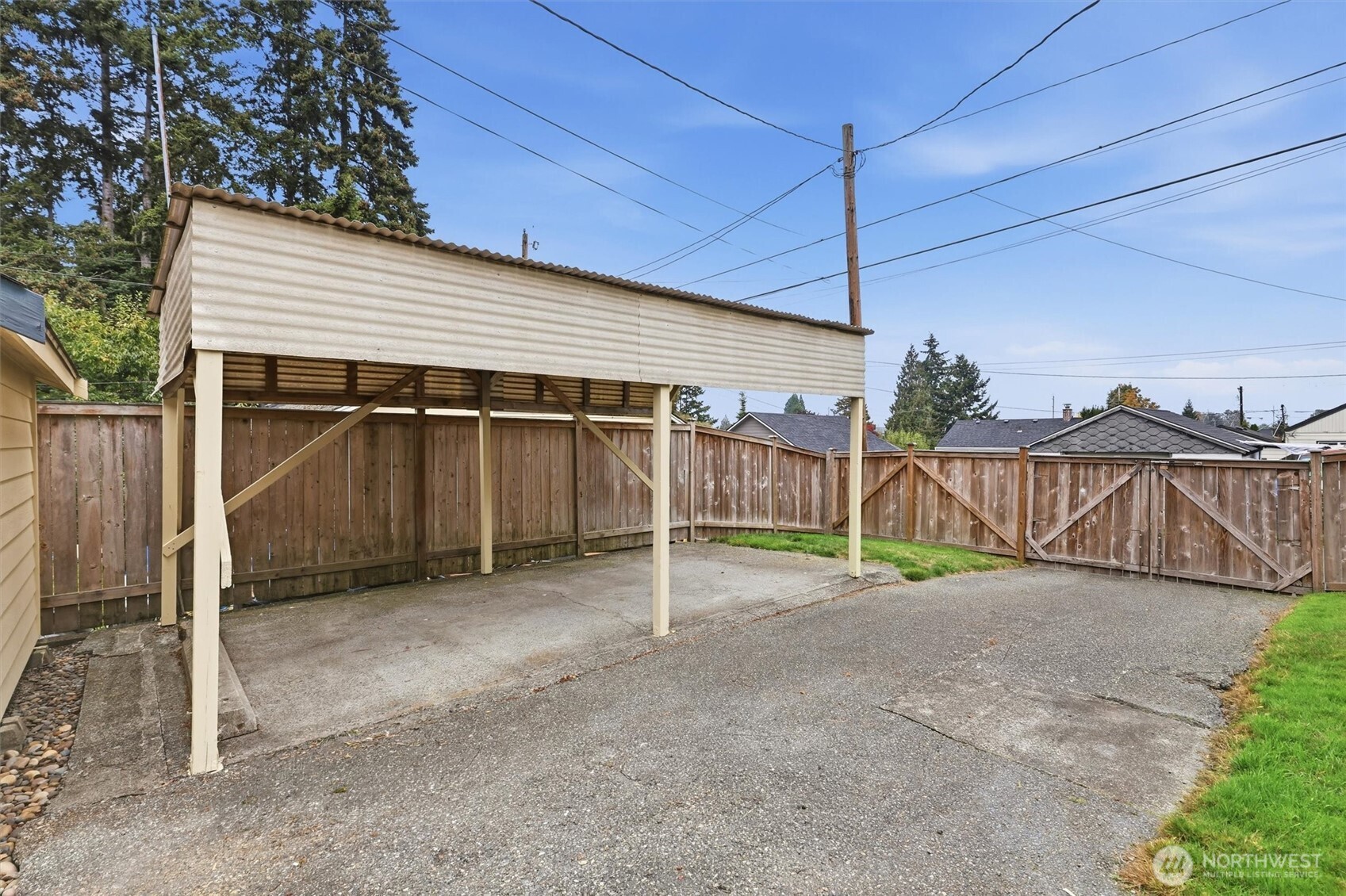 2907 18th Street Property Photo 37