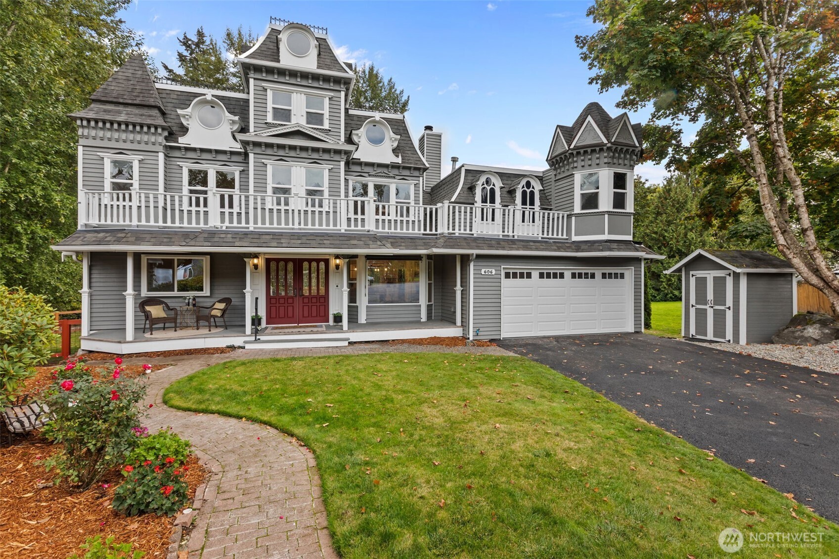 606 164th Place Property Photo 1