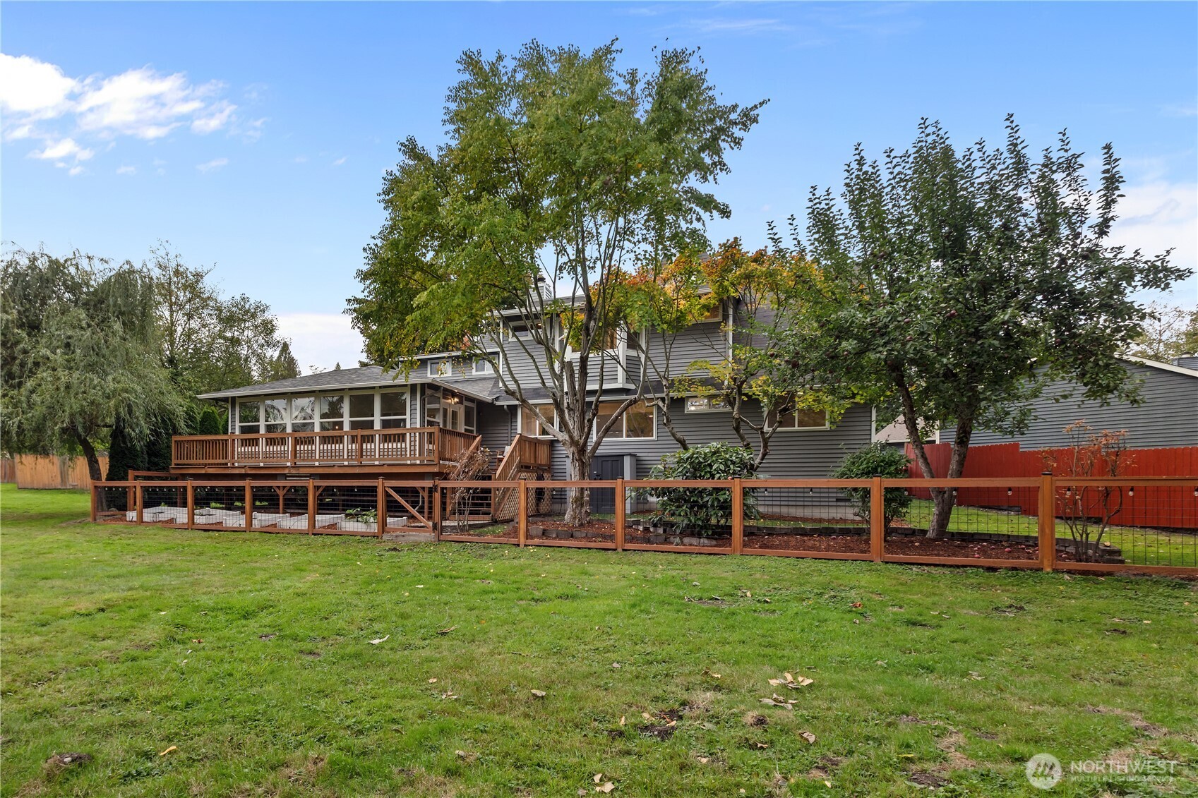 606 164th Place Property Photo 31