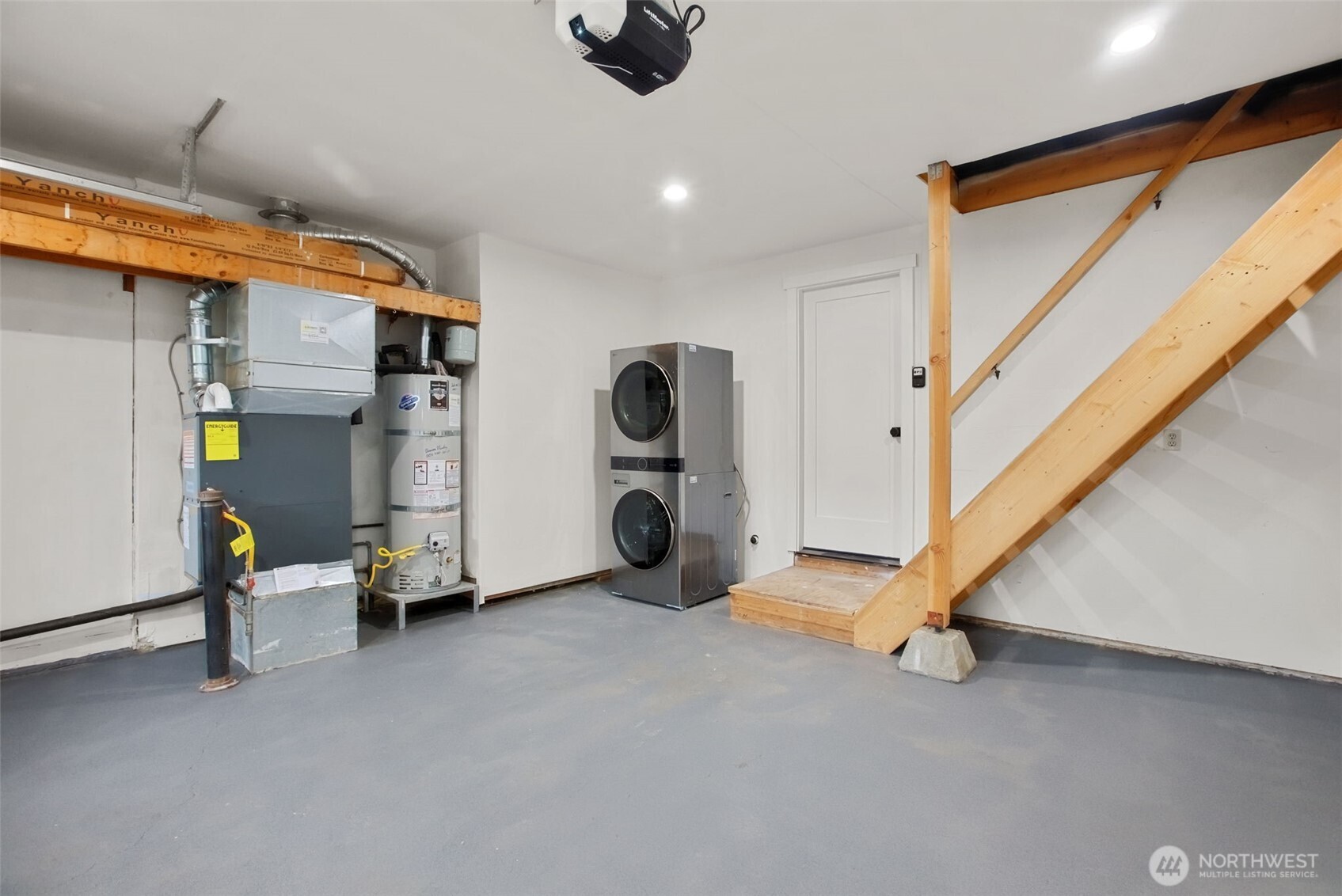 606 164th Place Property Photo 32