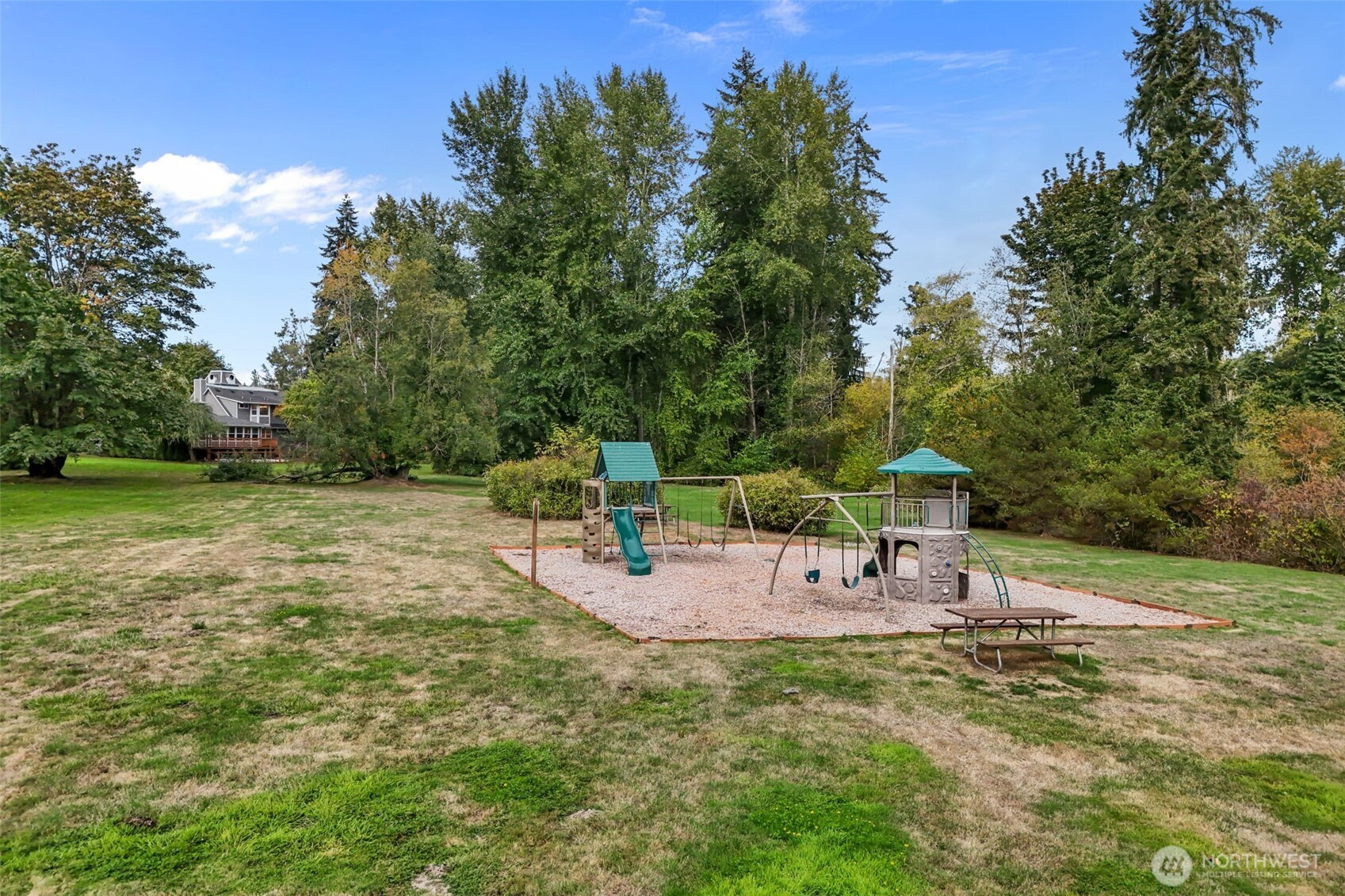 606 164th Place Property Photo 37