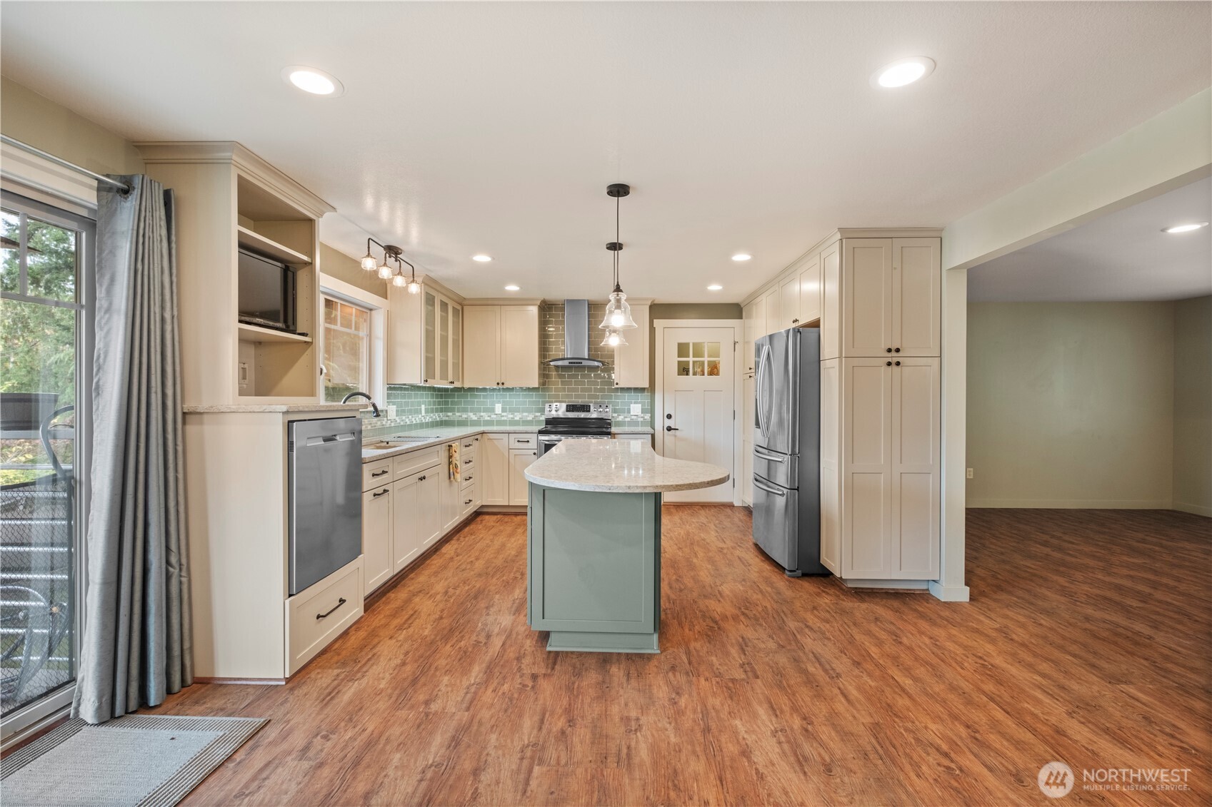 51 Shotwell Road Property Photo 6