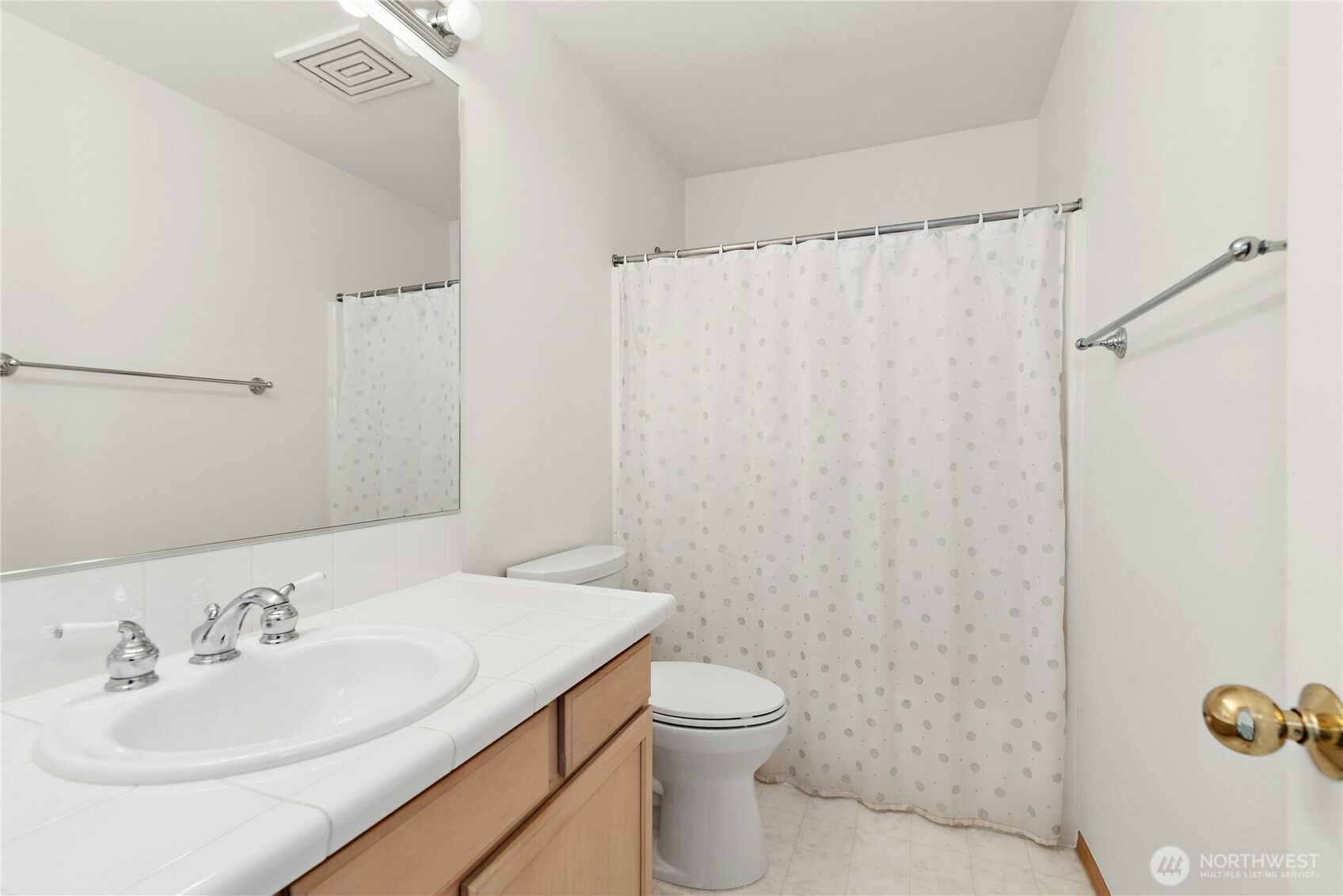 305 8th Avenue Property Photo 25