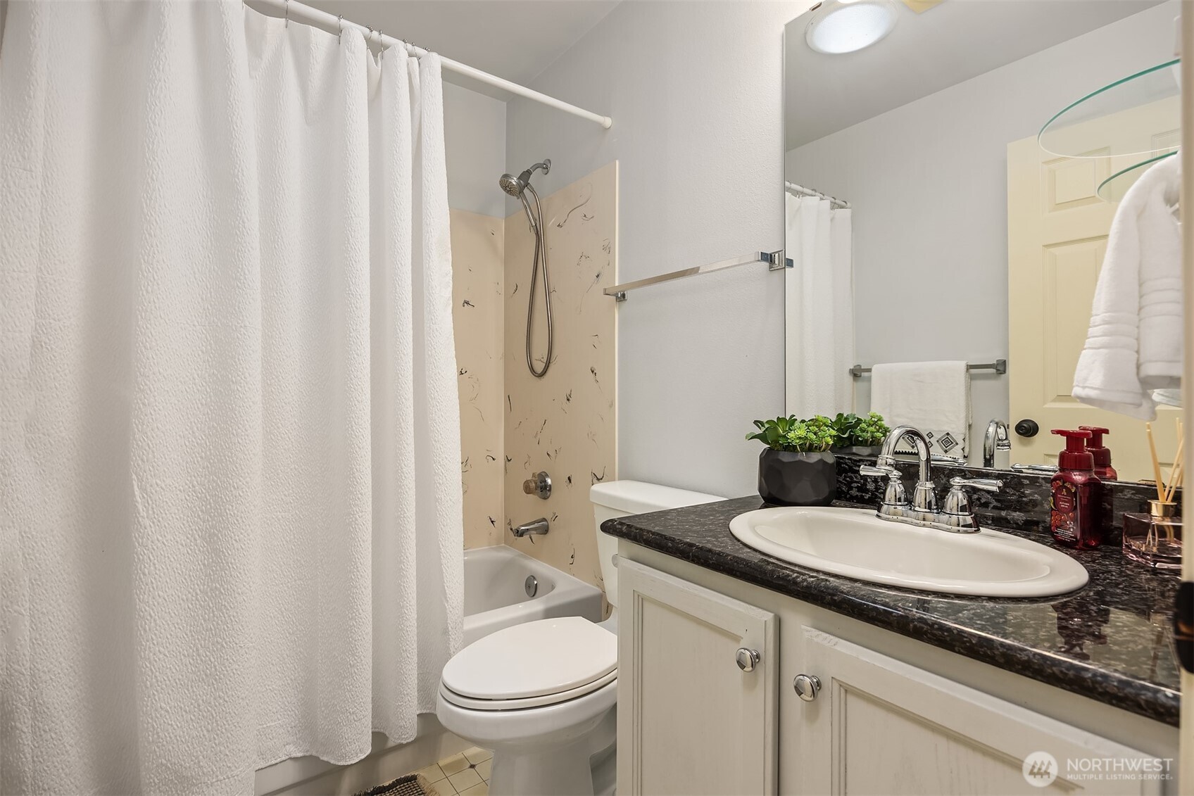 5514 67th Street Property Photo 18