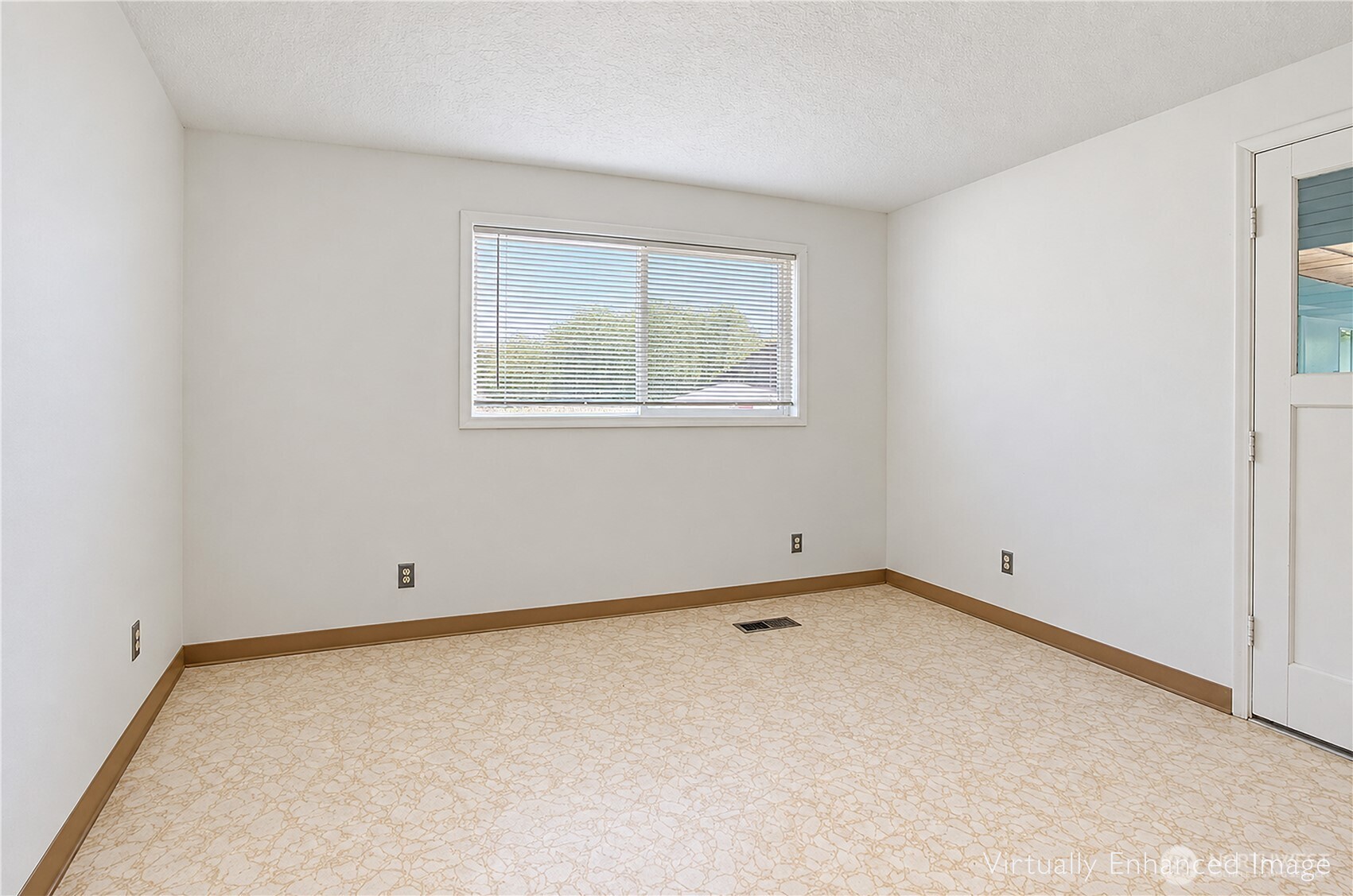 14405 Ne 245th Street Property Photo 13