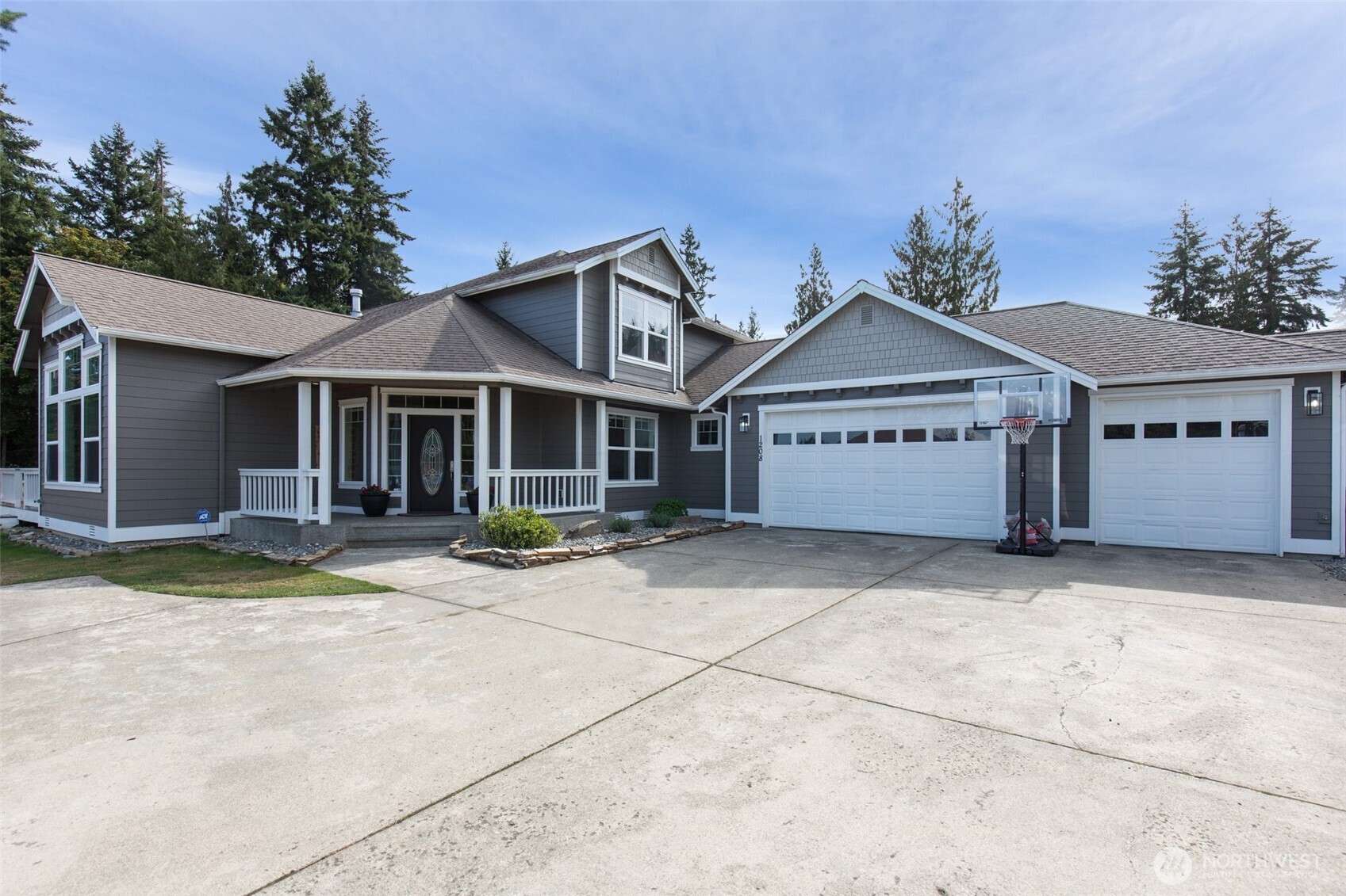 1208 Rook Drive Property Photo 1