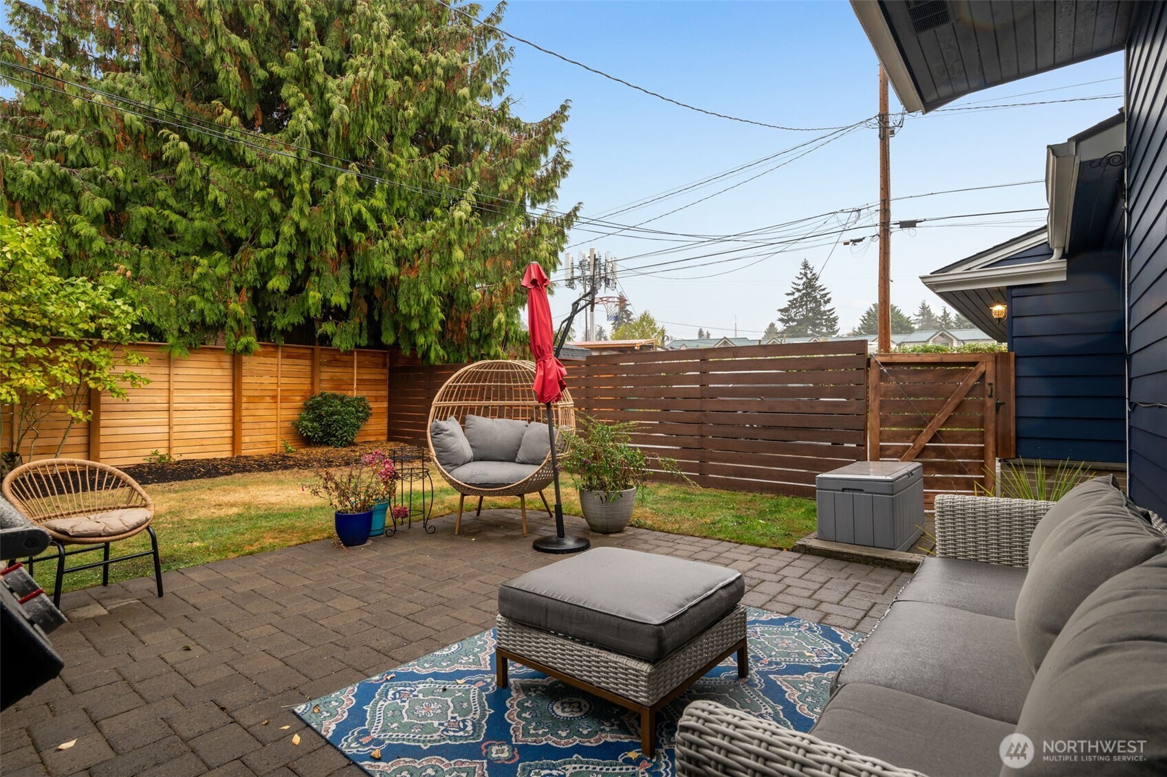 12242 Palatine Avenue Property Photo 33