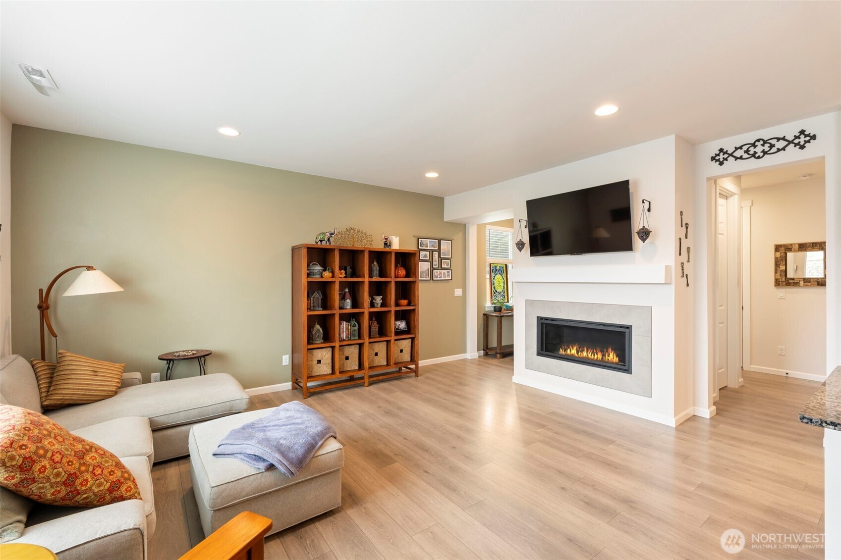 5307 50th Loop Property Photo 7