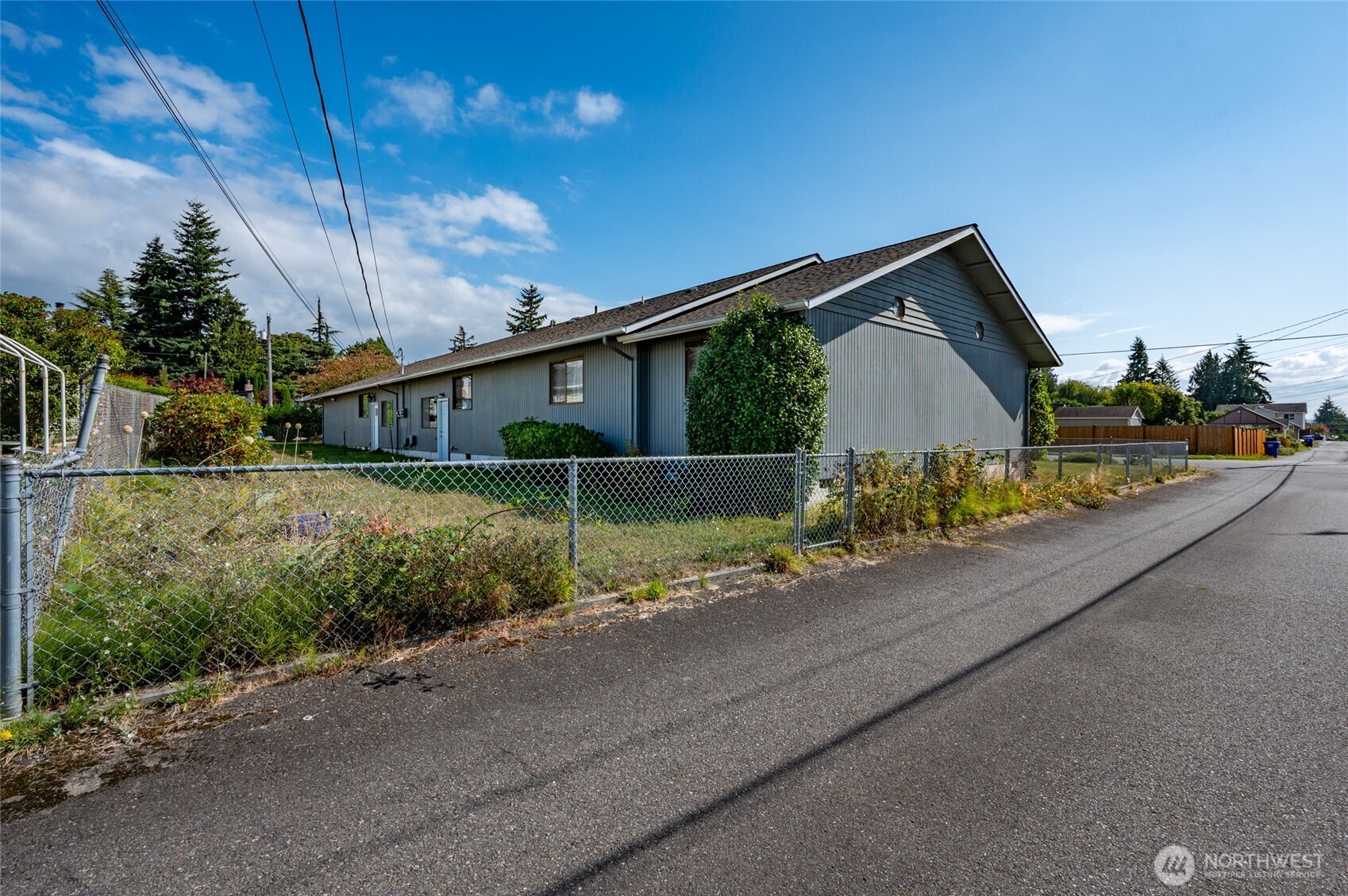 3215 21st Street A Property Photo 38