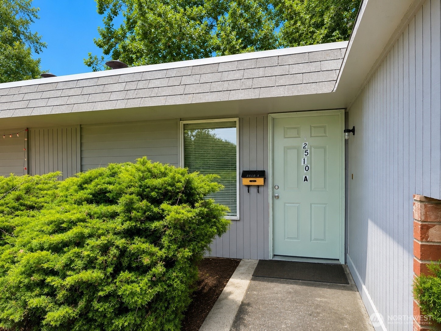 2510 Fir Avenue Property Photo 3