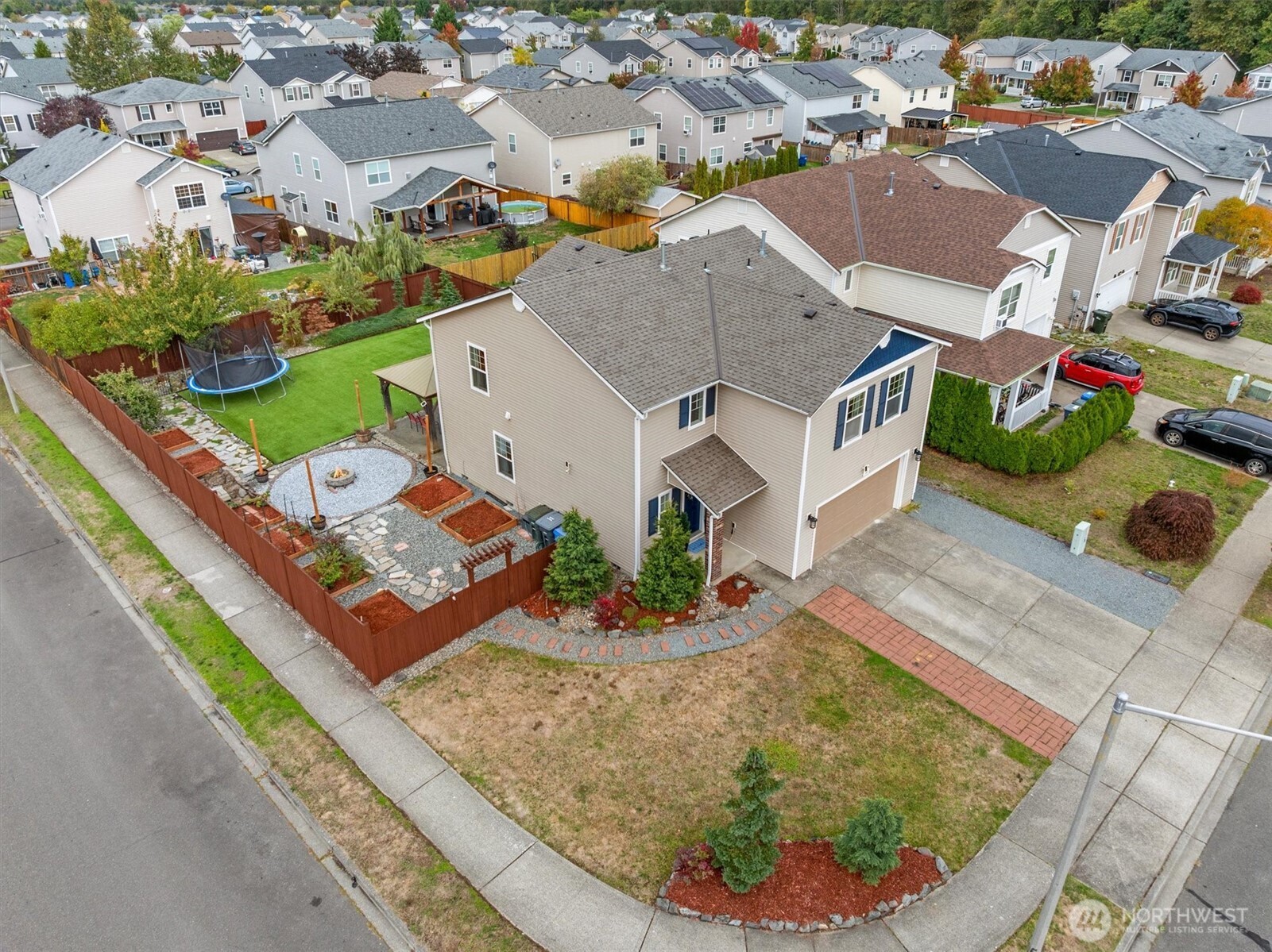 107 Voss Street Property Photo 3
