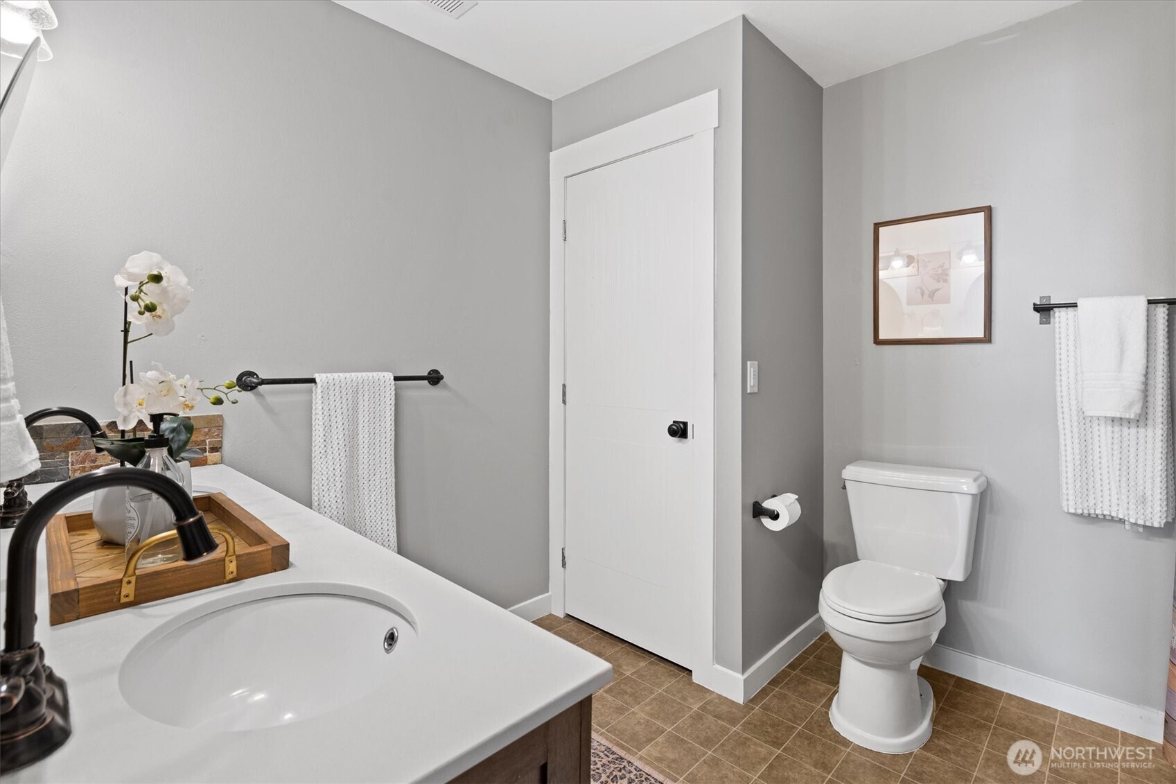 107 Voss Street Property Photo 22