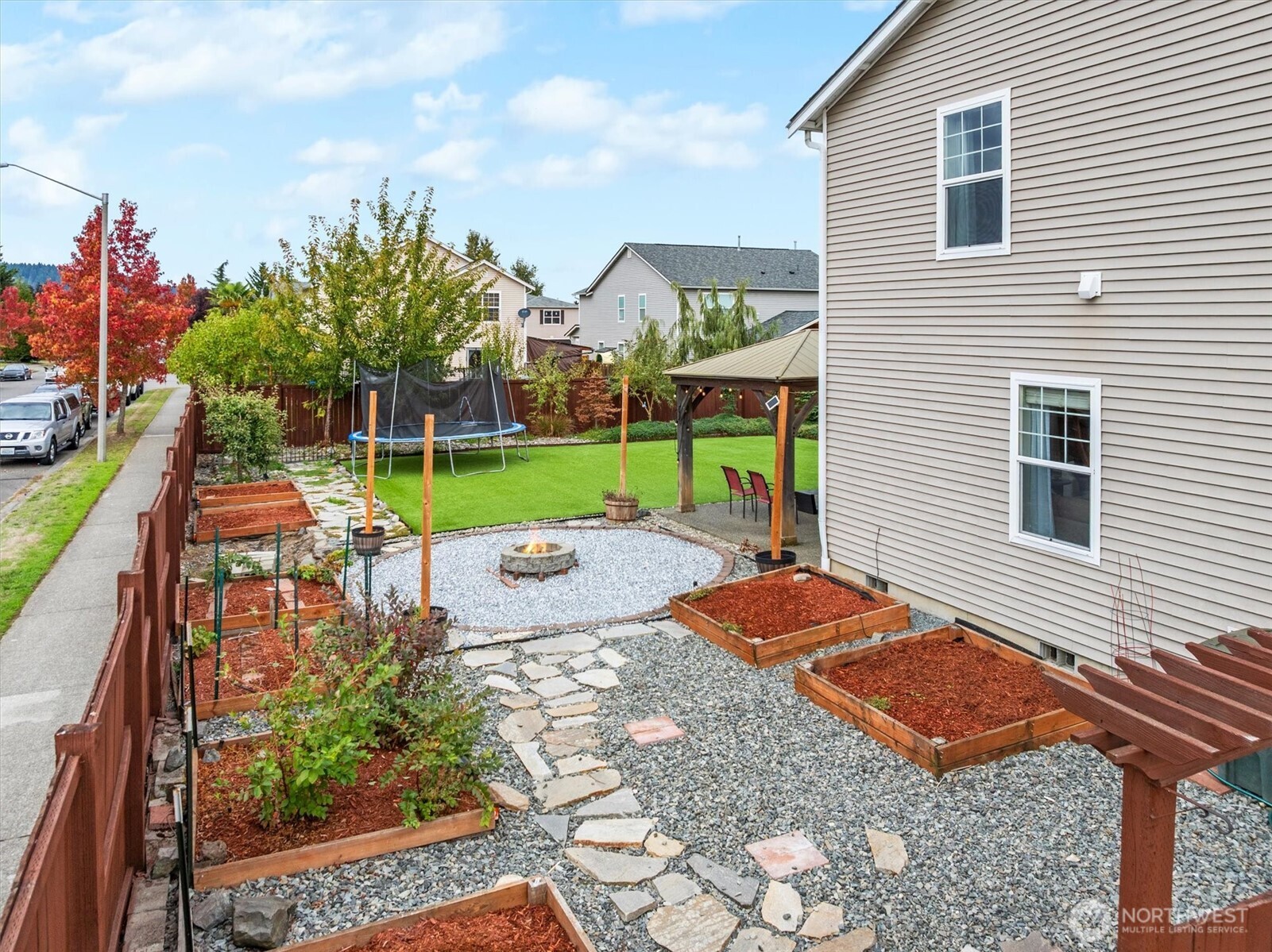 107 Voss Street Property Photo 30
