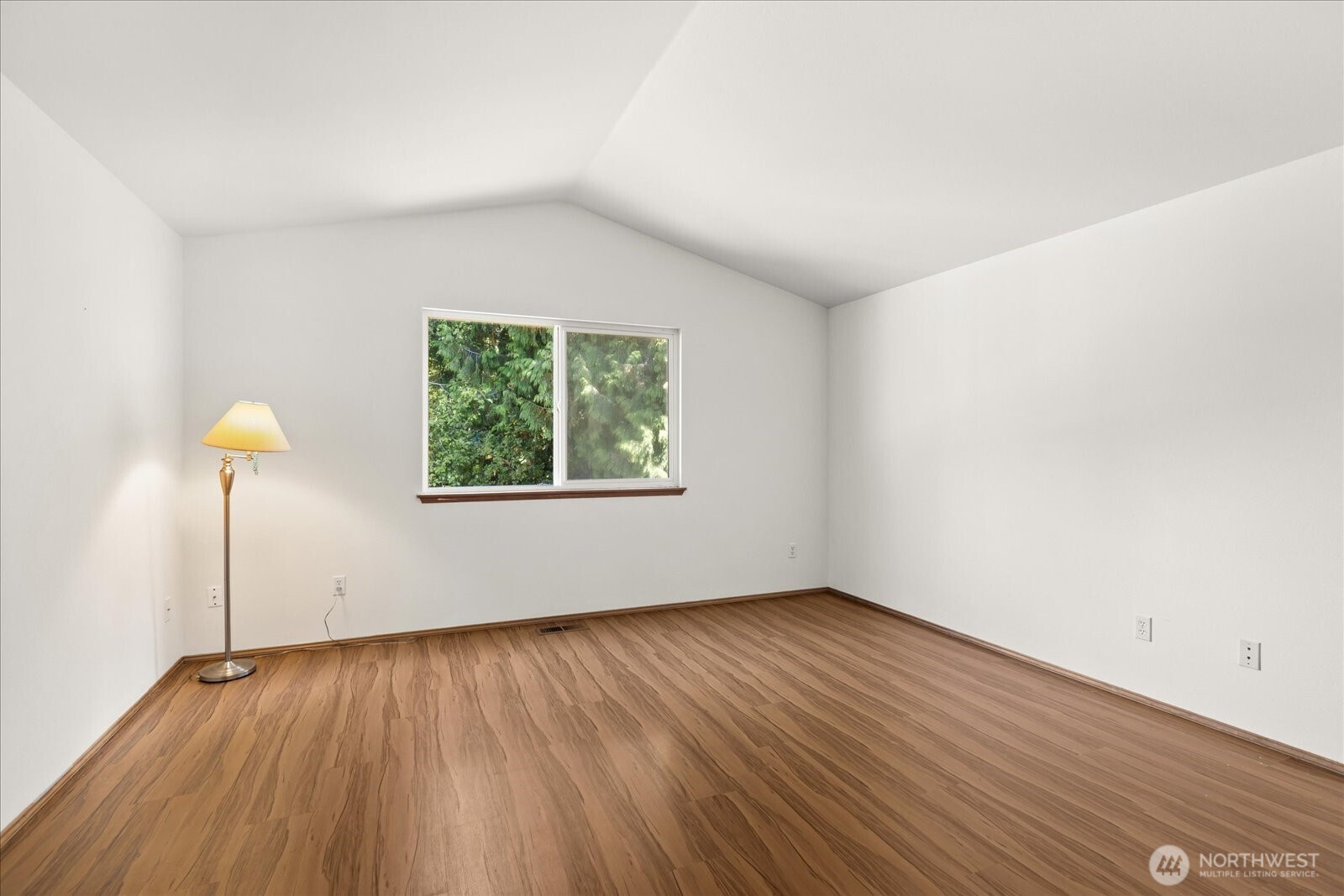 8319 1st Place Property Photo 14