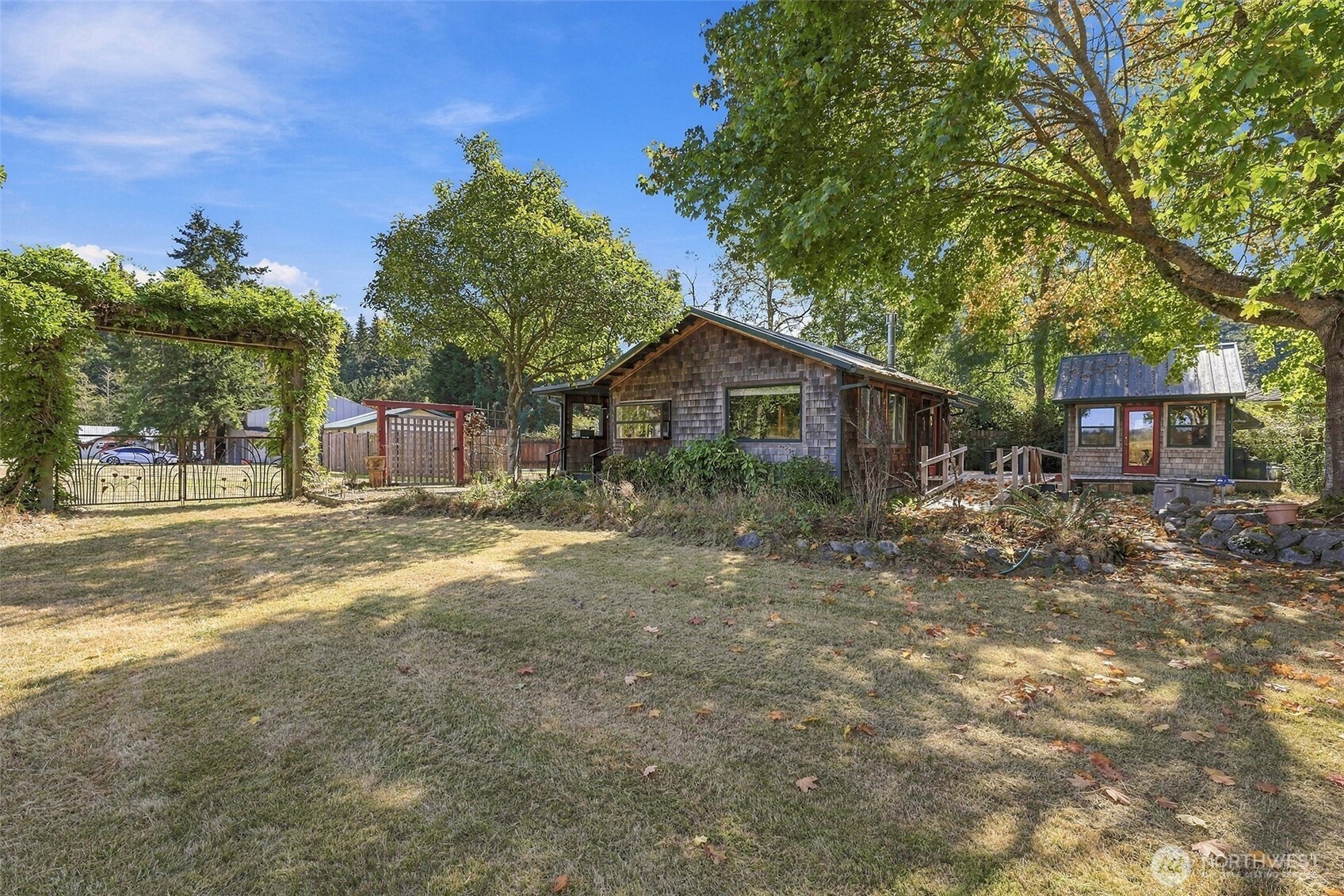 7460 Guemes Island Road Property Photo 25