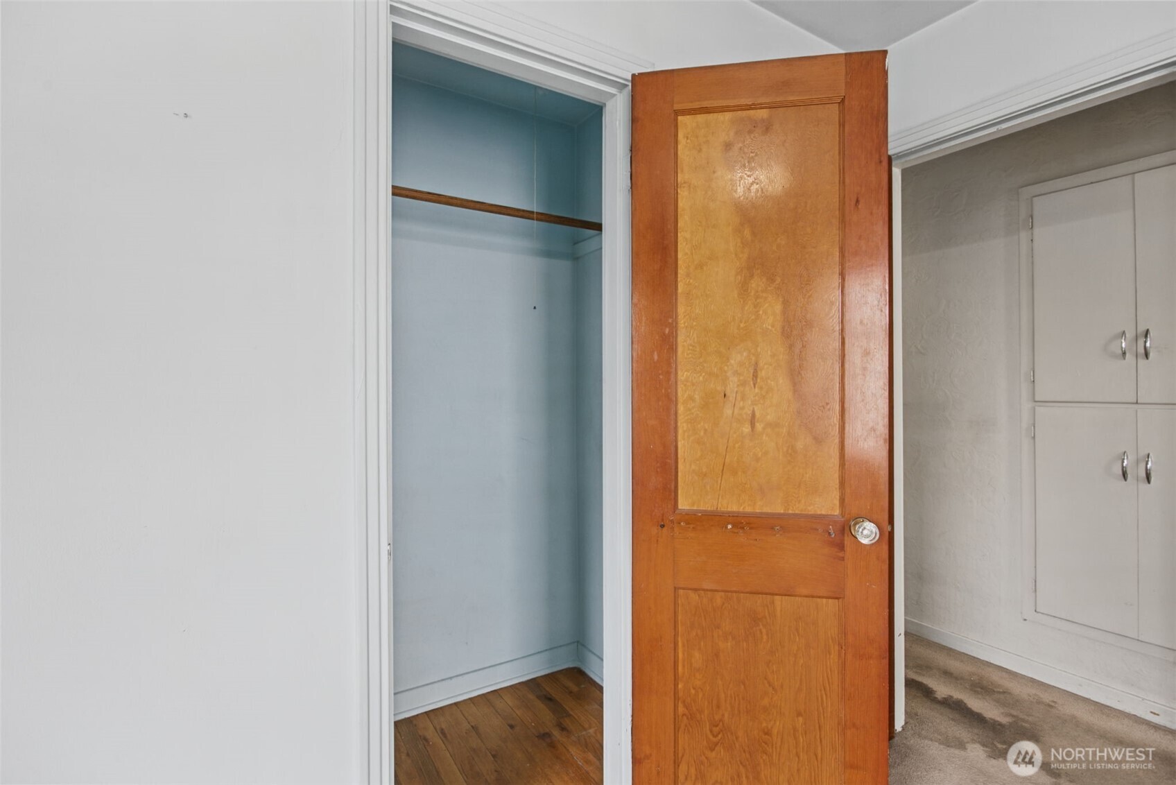 220 S Tobin Street Property Photo 26