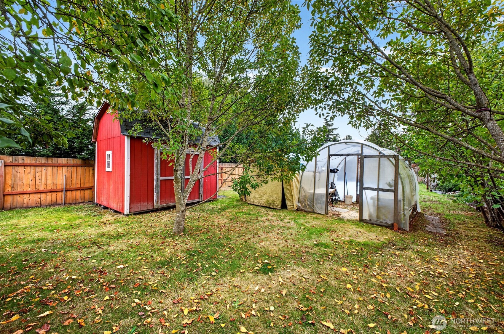 408 1/2 Kansas Street Property Photo 10