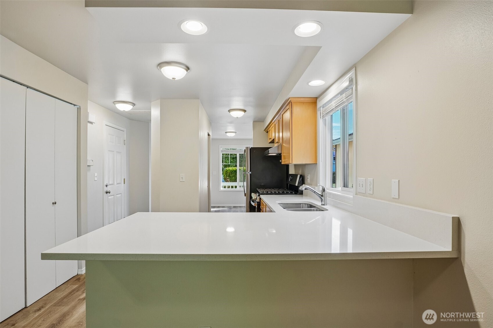 10512 56th Drive Property Photo 11