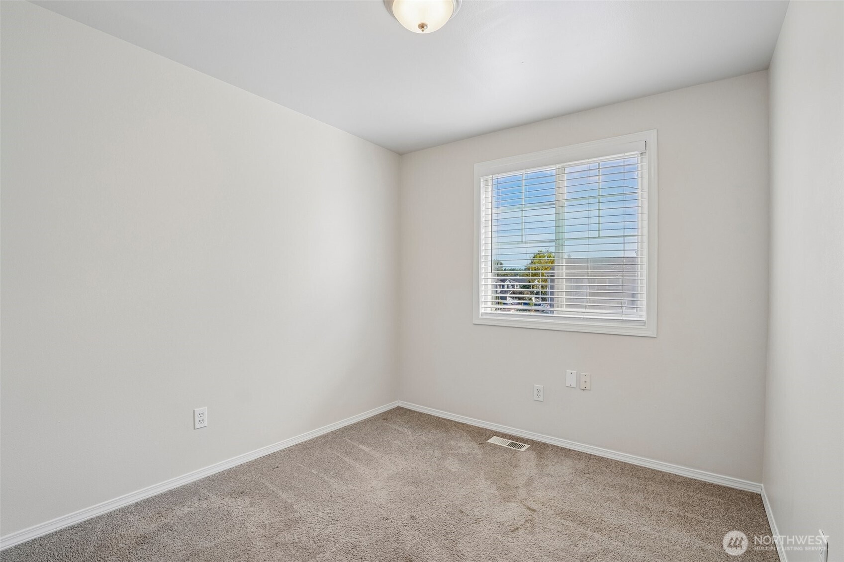 10512 56th Drive Property Photo 20