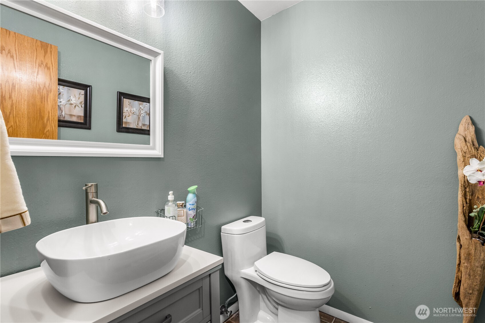 25219 43rd Place Property Photo 16