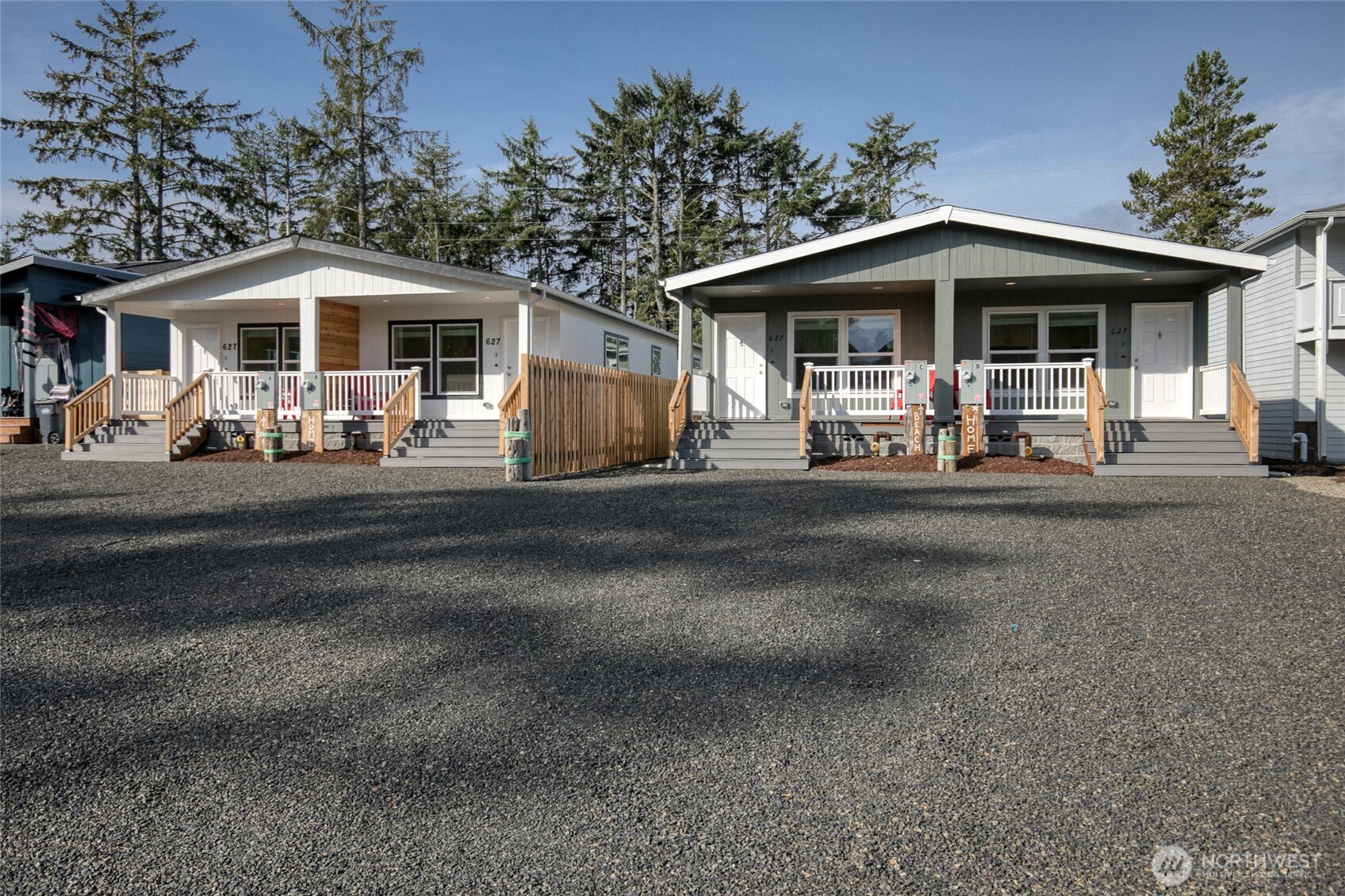 627 -d Sunset Avenue Property Photo 23