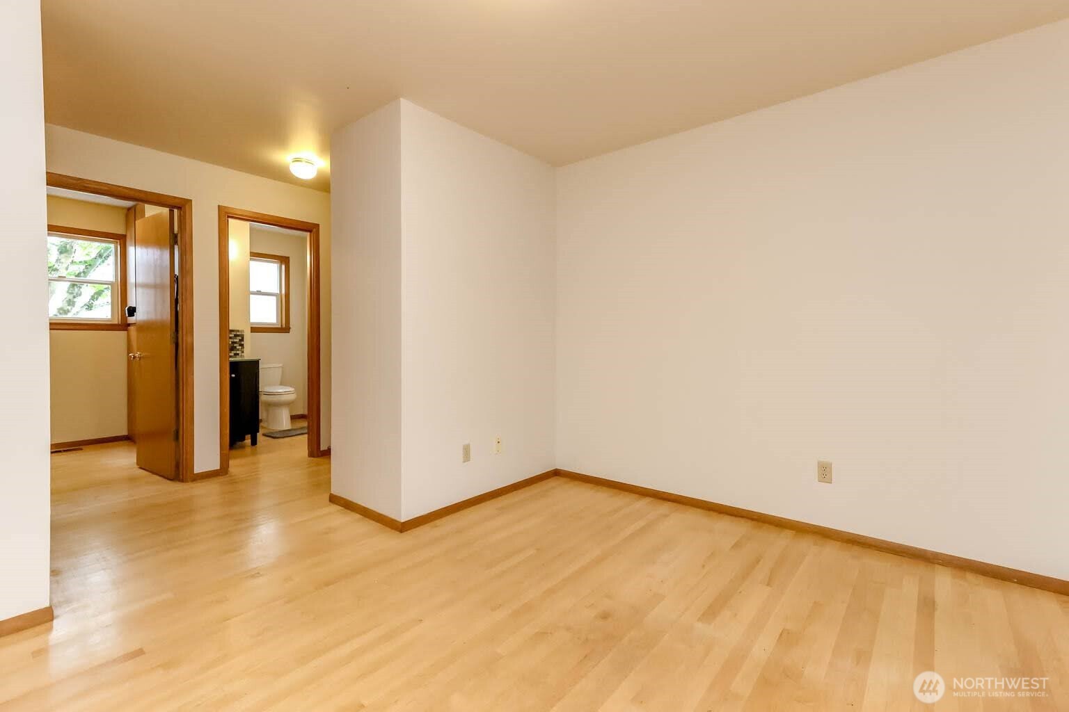 2031 Edith Avenue Property Photo 10