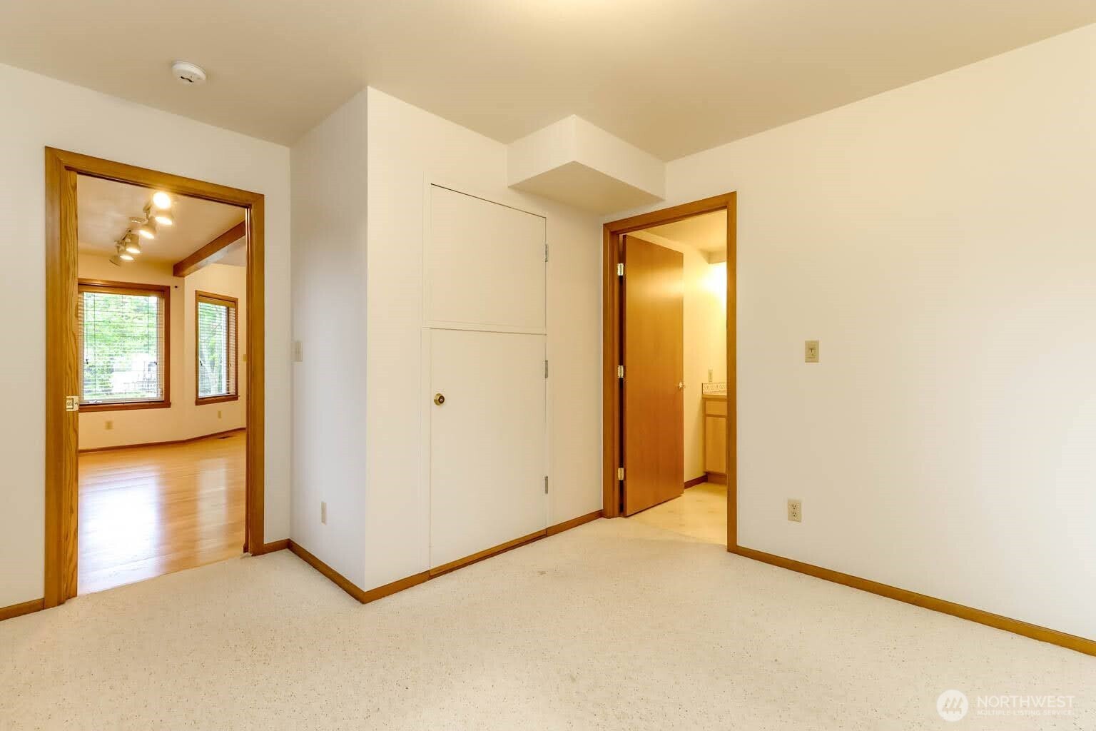 2031 Edith Avenue Property Photo 16