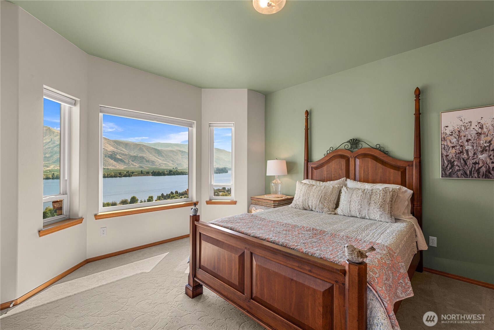 3020 Noon Way Property Photo 24