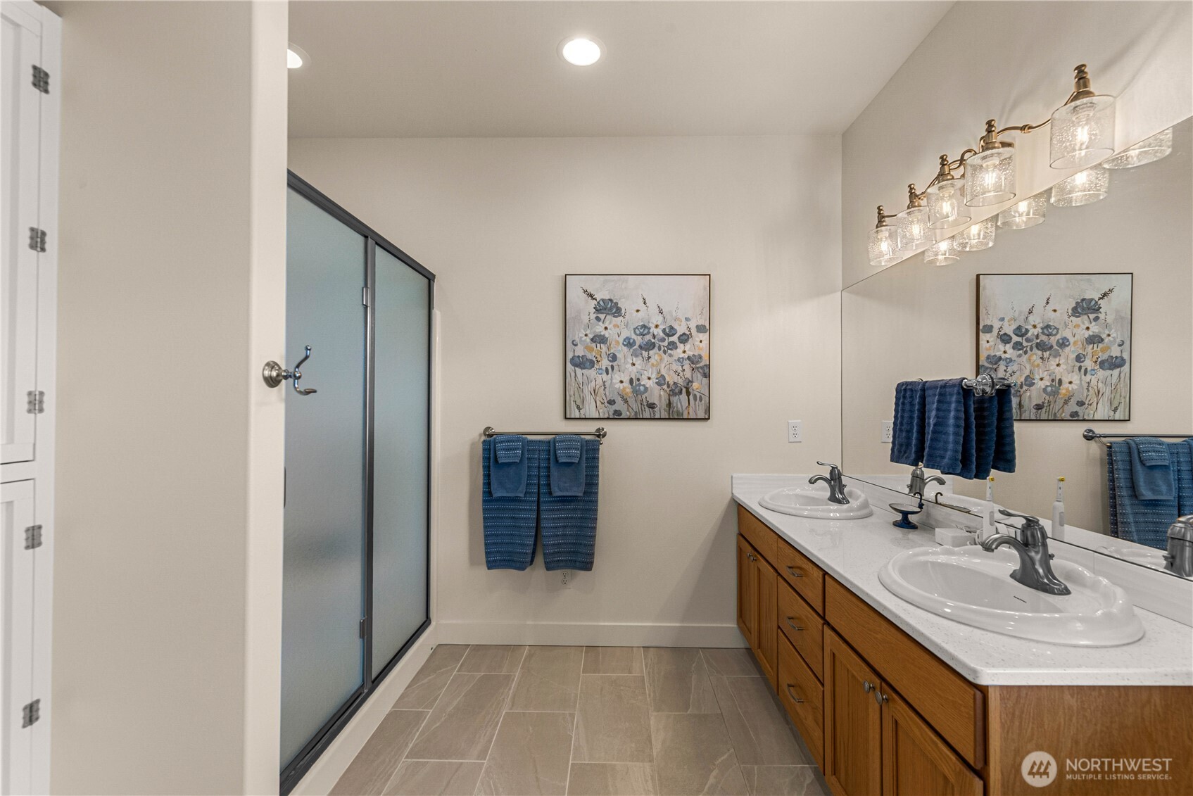 3020 Noon Way Property Photo 33