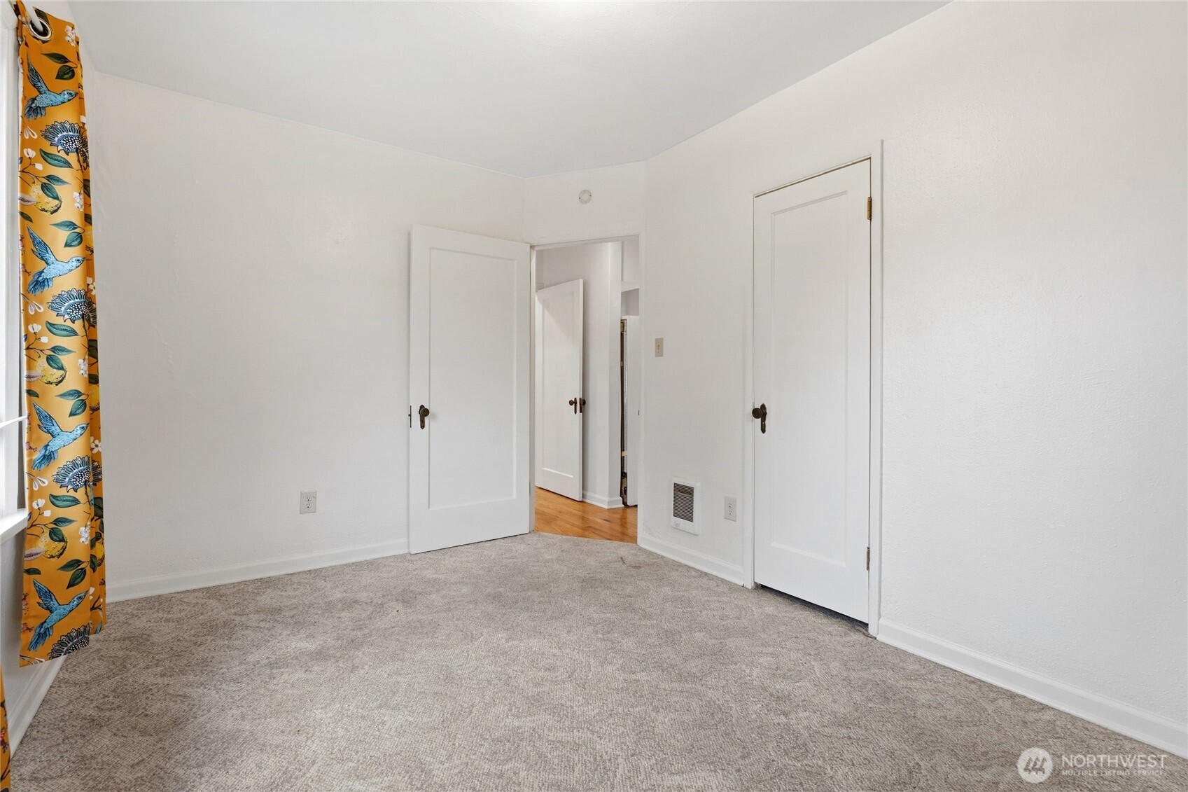 1813 S 23rd Street Property Photo 19