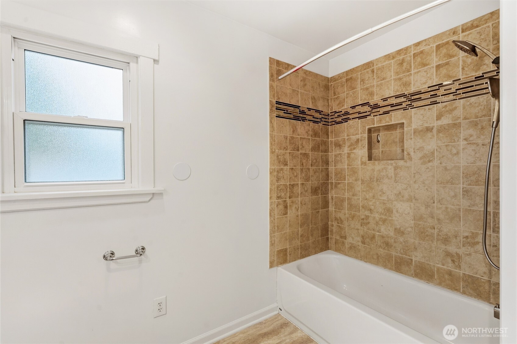 1813 S 23rd Street Property Photo 23
