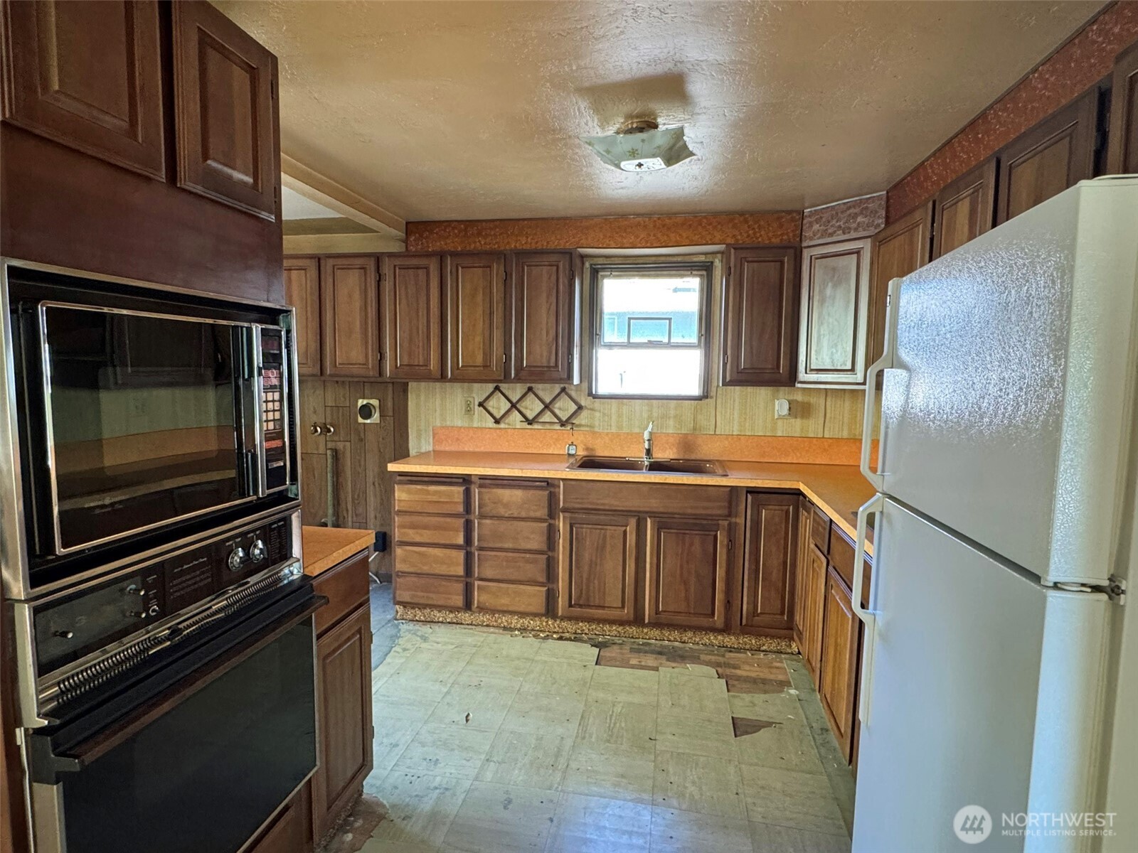 12346 1st Avenue Property Photo 5
