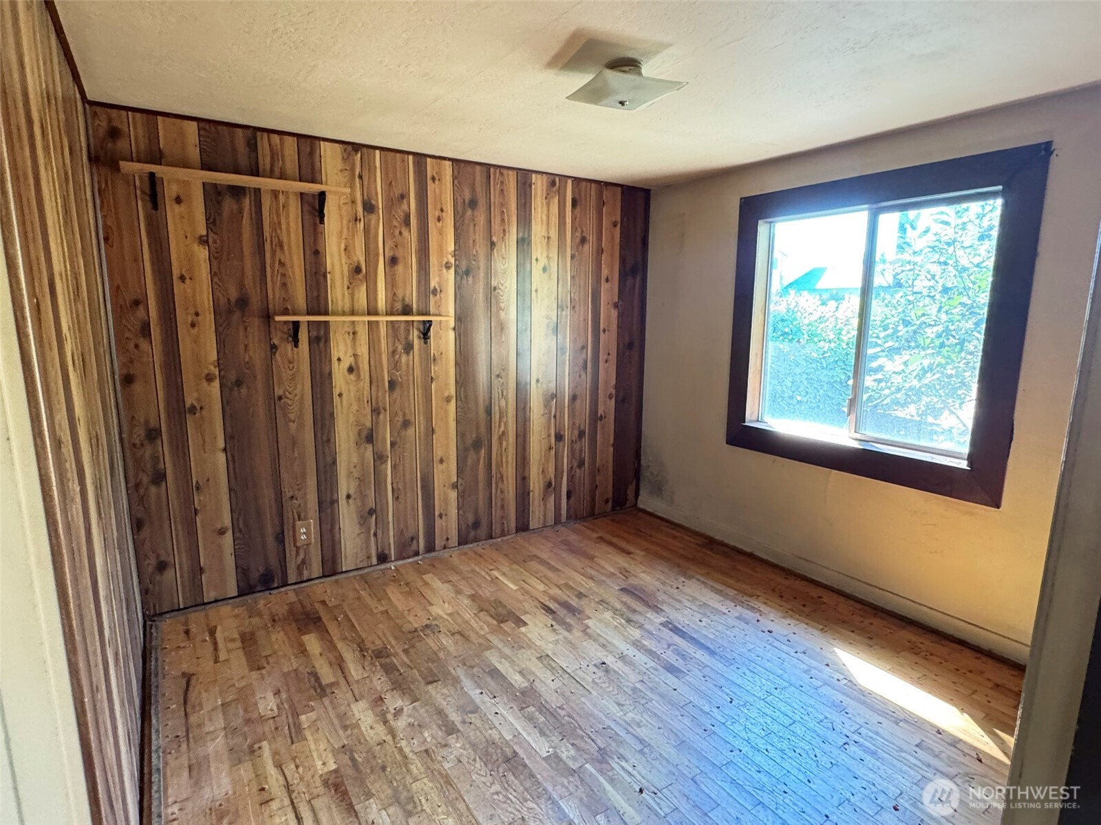12346 1st Avenue Property Photo 8