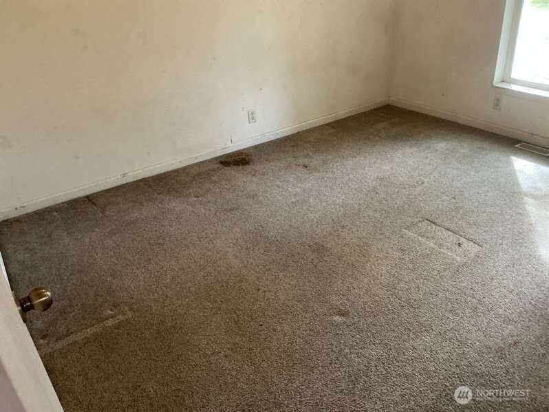 106 Jordan Road Property Photo 8
