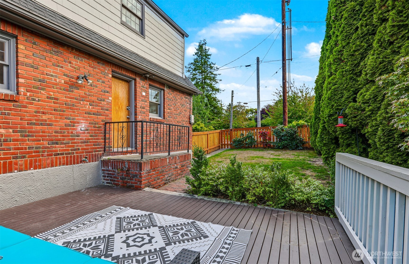 1443 Palm Avenue Property Photo 6