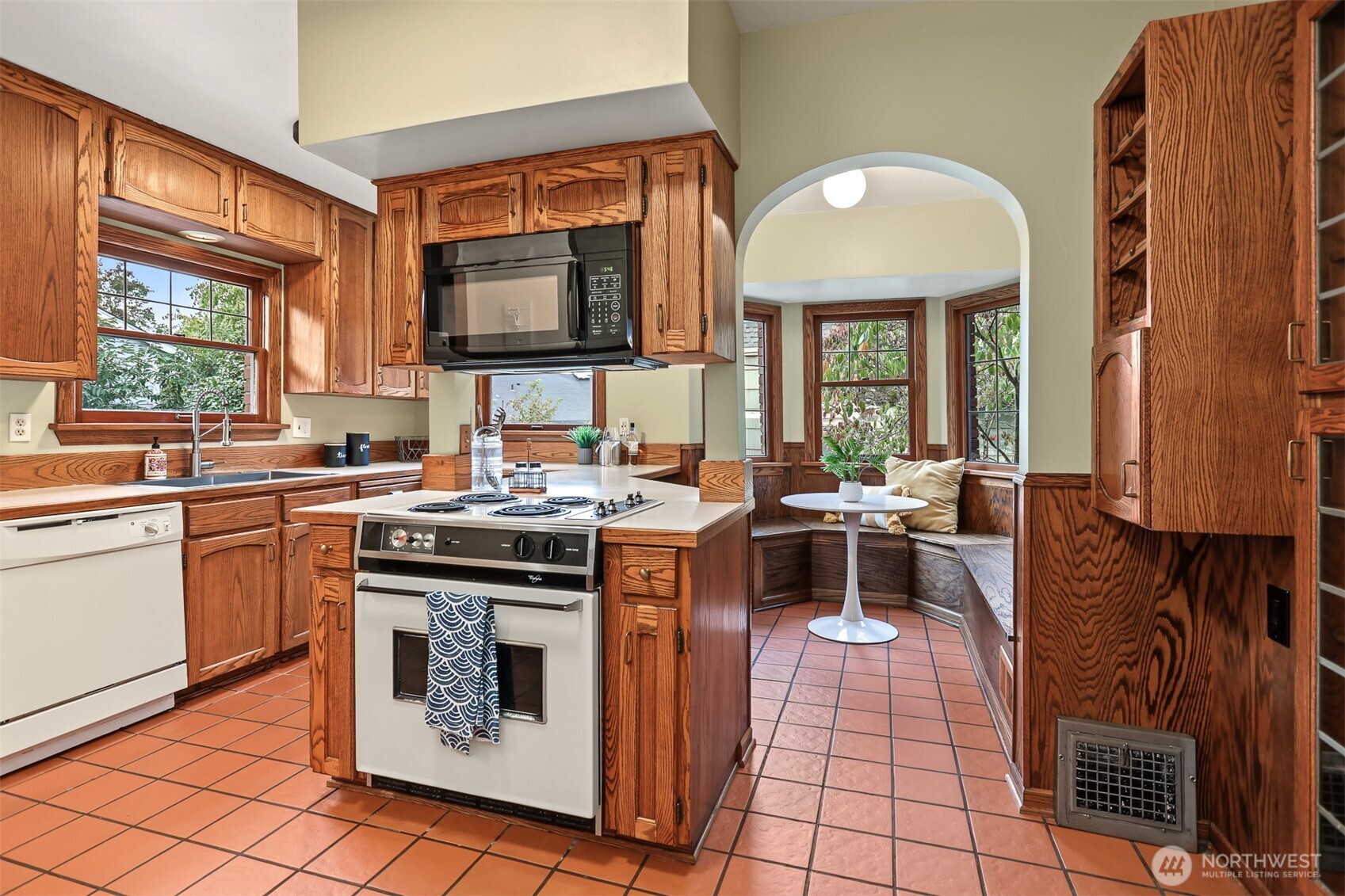 1443 Palm Avenue Property Photo 14