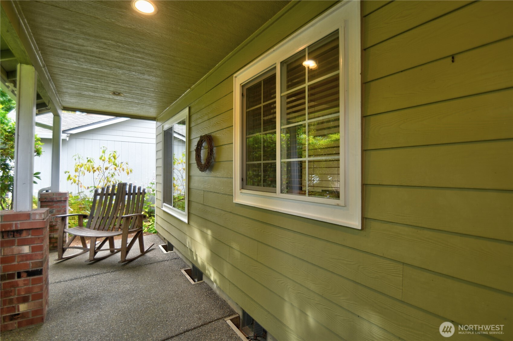 1616 Bright Star Way Property Photo 4