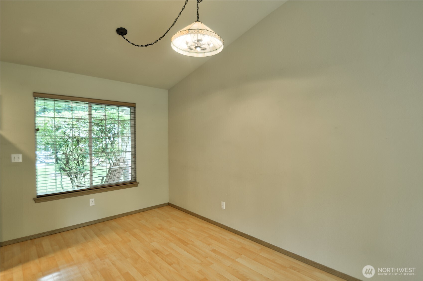 1616 Bright Star Way Property Photo 8