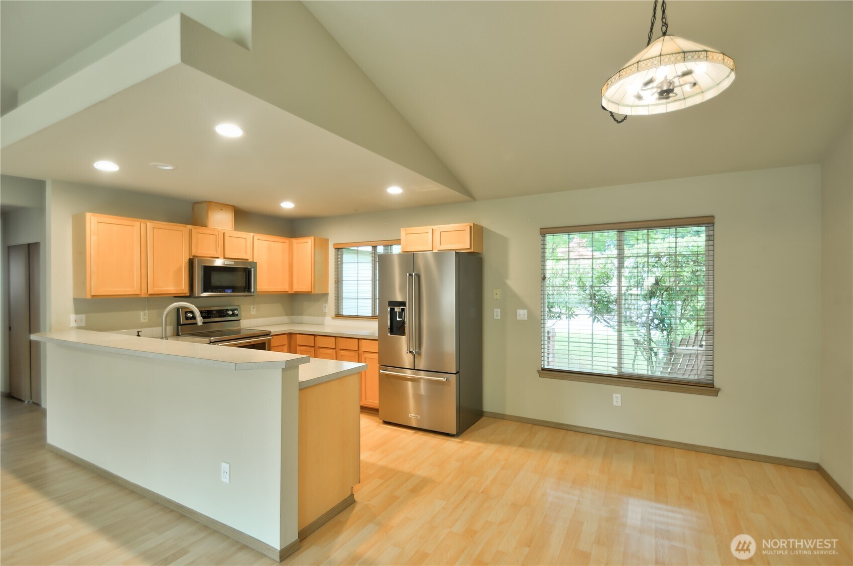 1616 Bright Star Way Property Photo 9