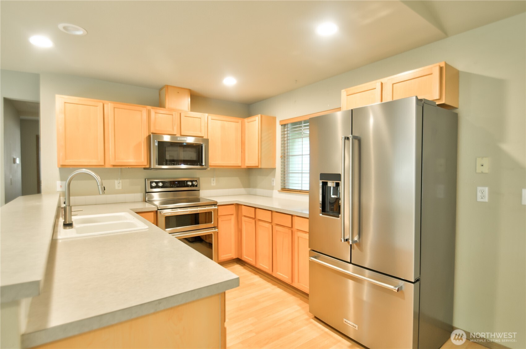 1616 Bright Star Way Property Photo 10
