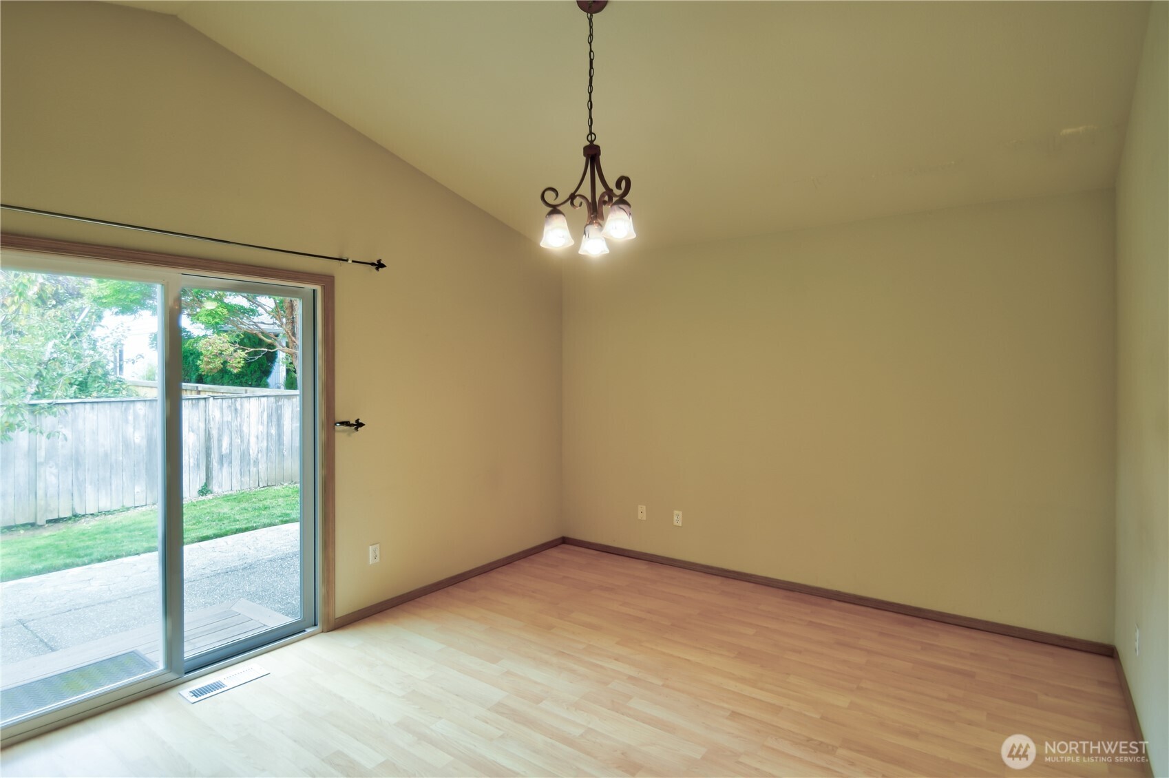 1616 Bright Star Way Property Photo 15