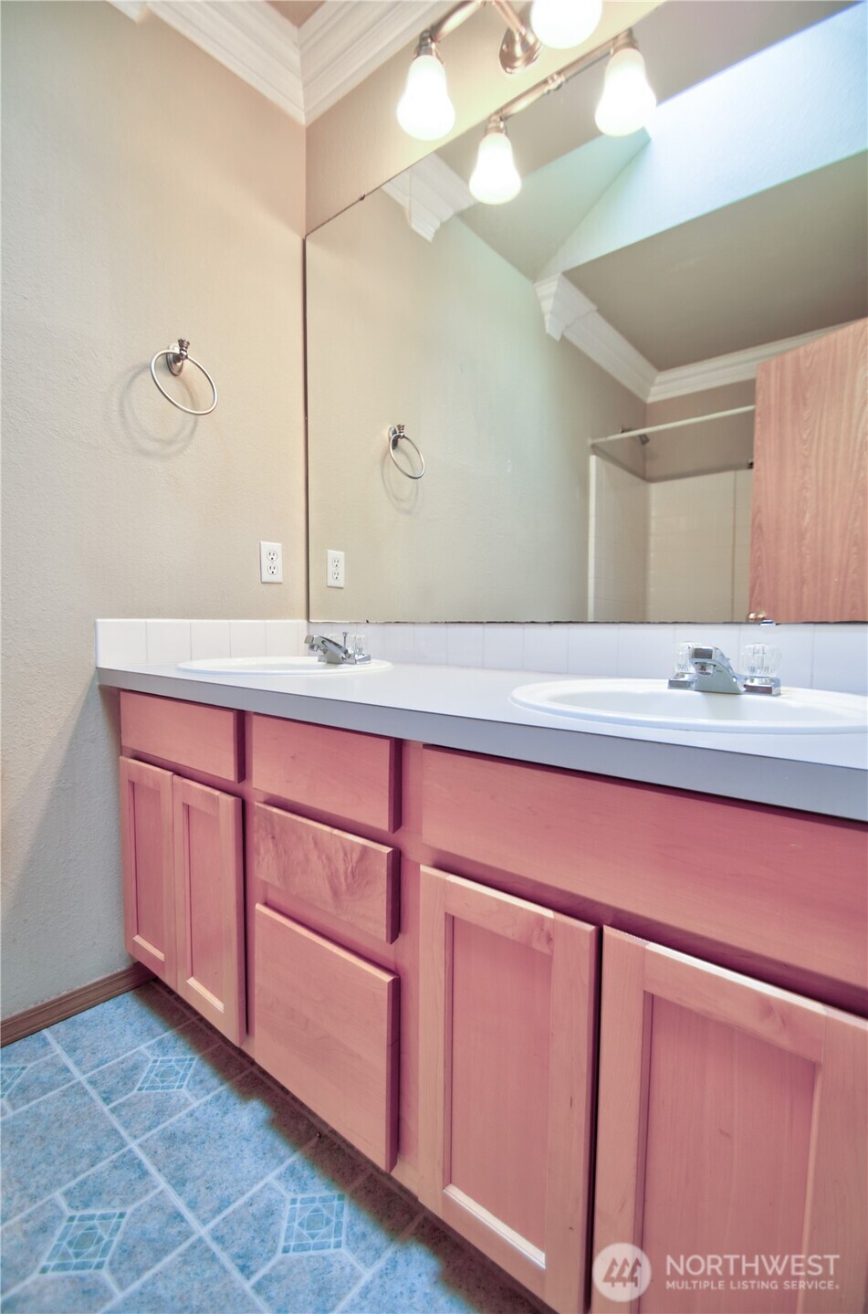 1616 Bright Star Way Property Photo 18