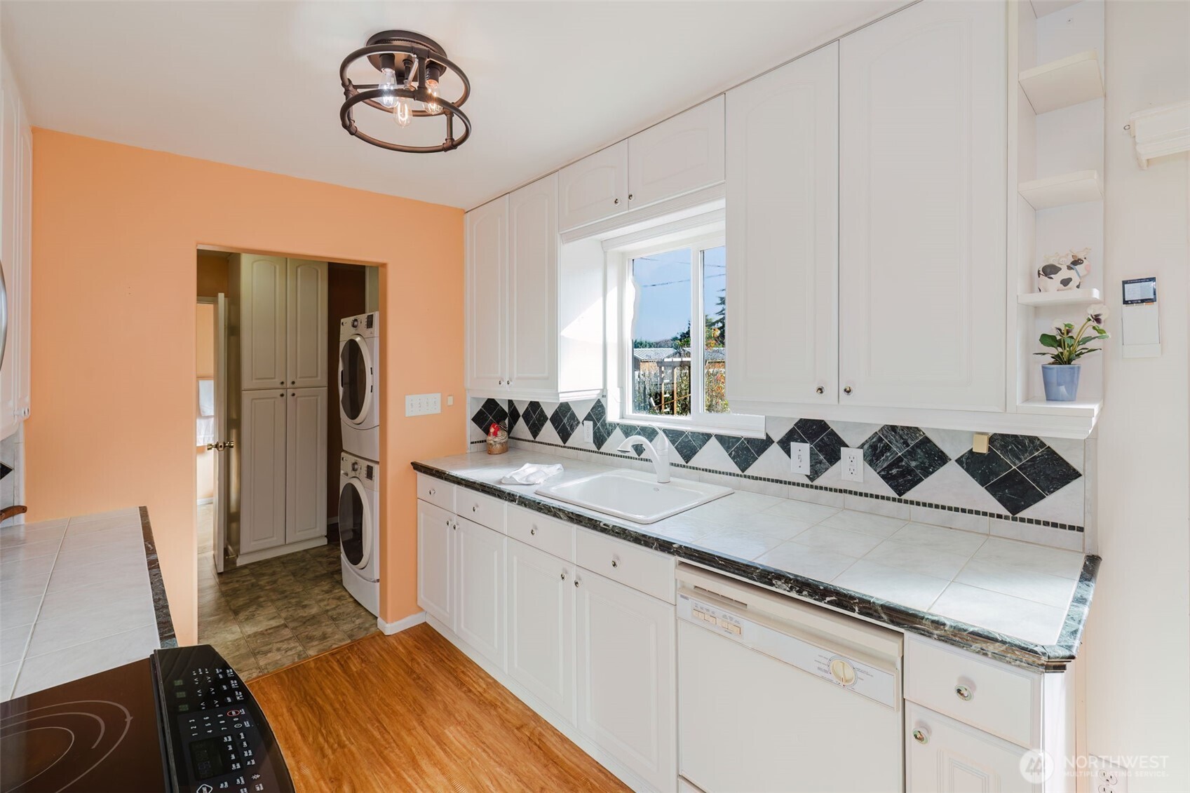 410 N Knapman Avenue Property Photo 15