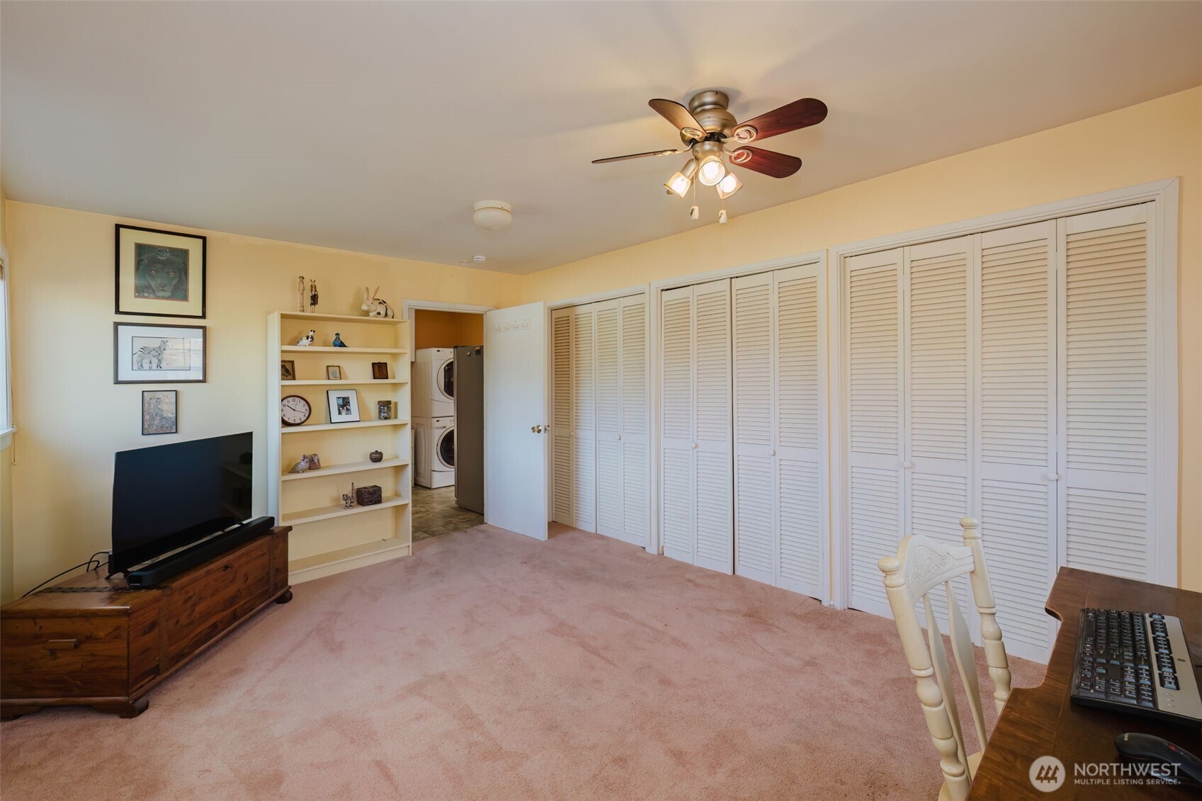410 N Knapman Avenue Property Photo 22