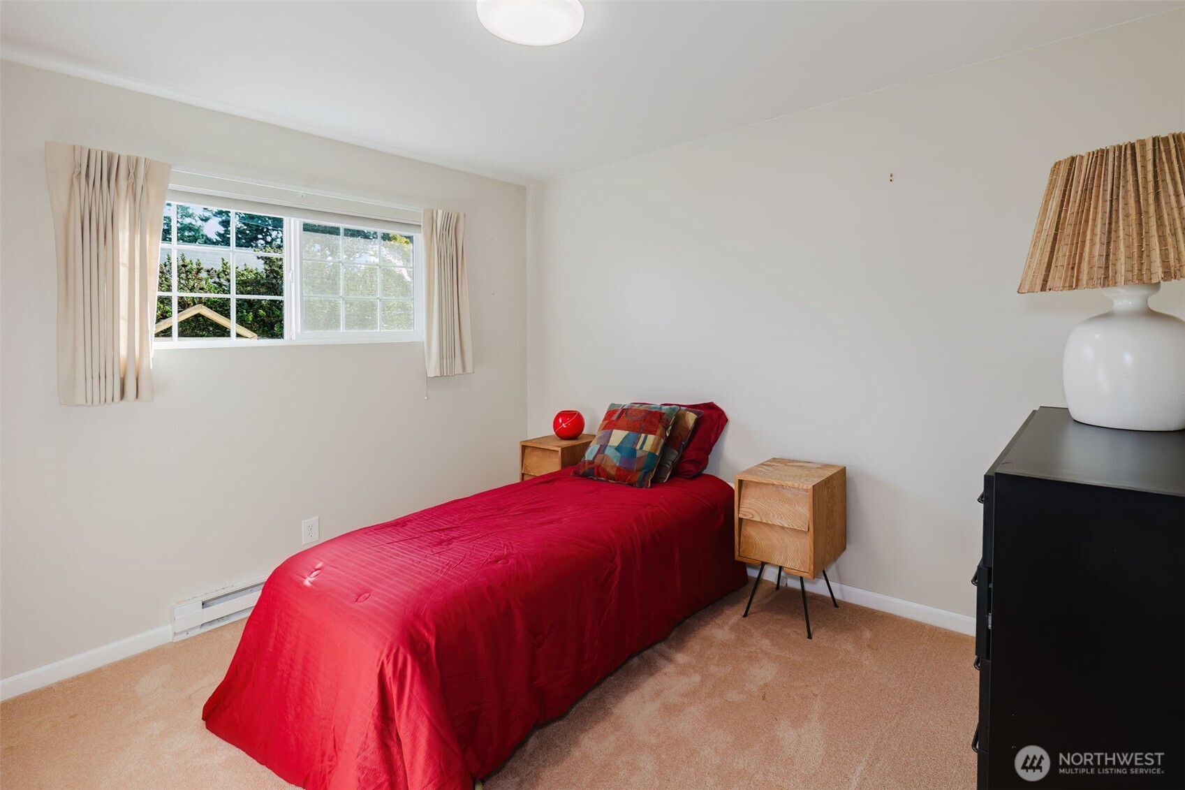 410 N Knapman Avenue Property Photo 28