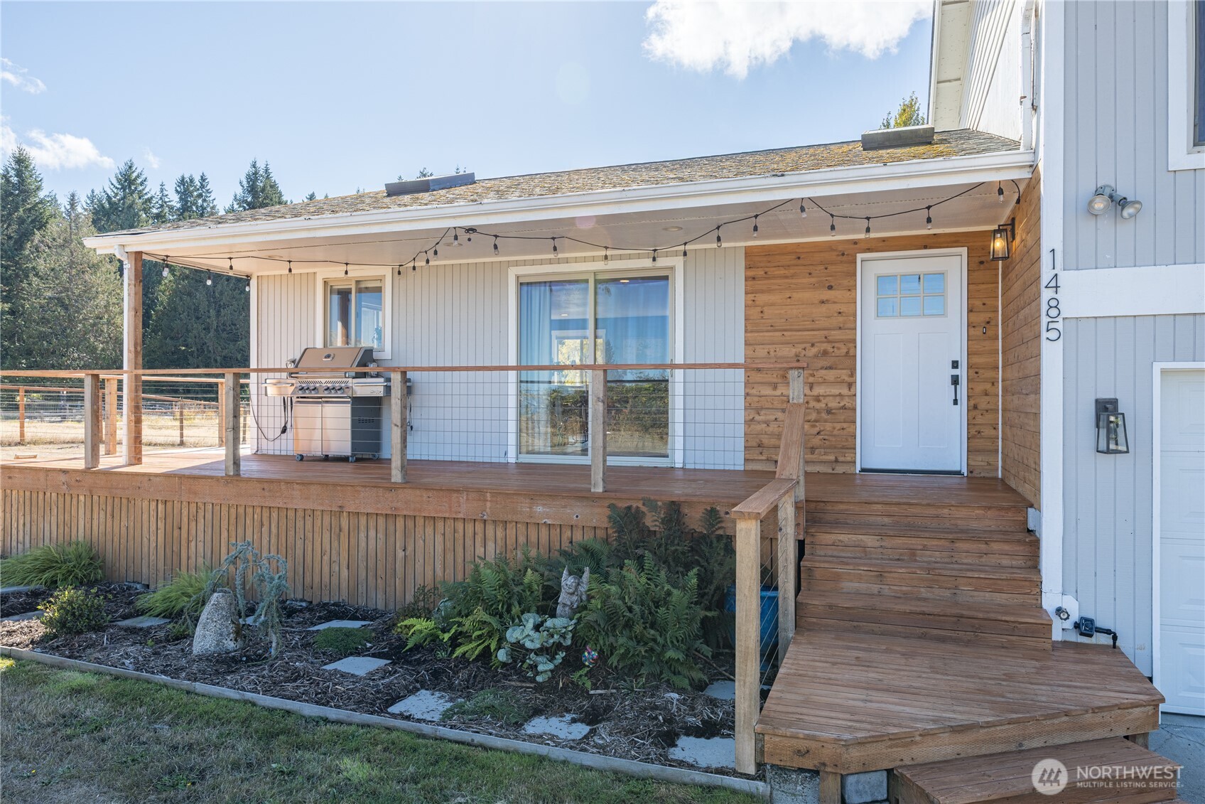 1485 Deer Park Road Property Photo 4