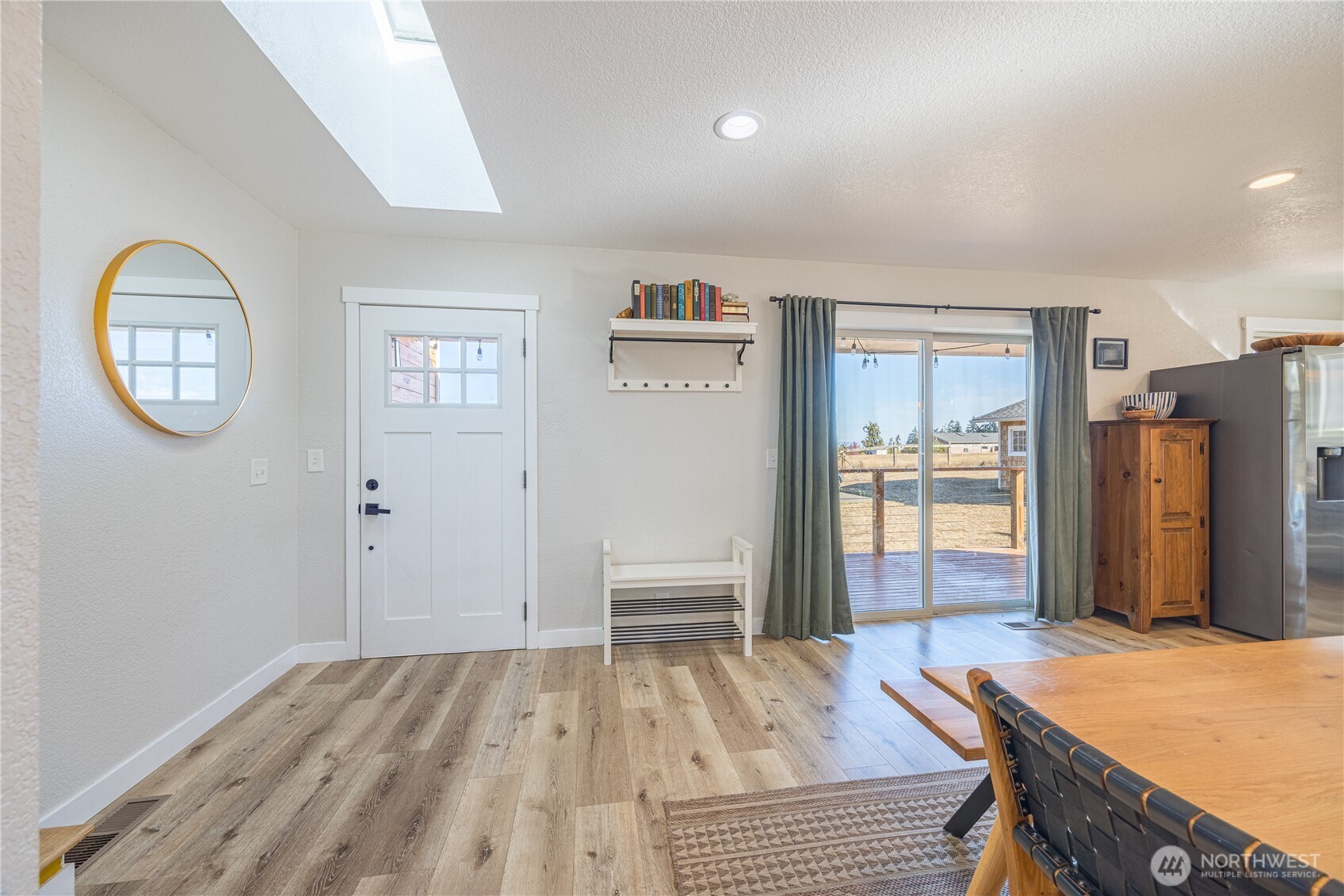 1485 Deer Park Road Property Photo 6