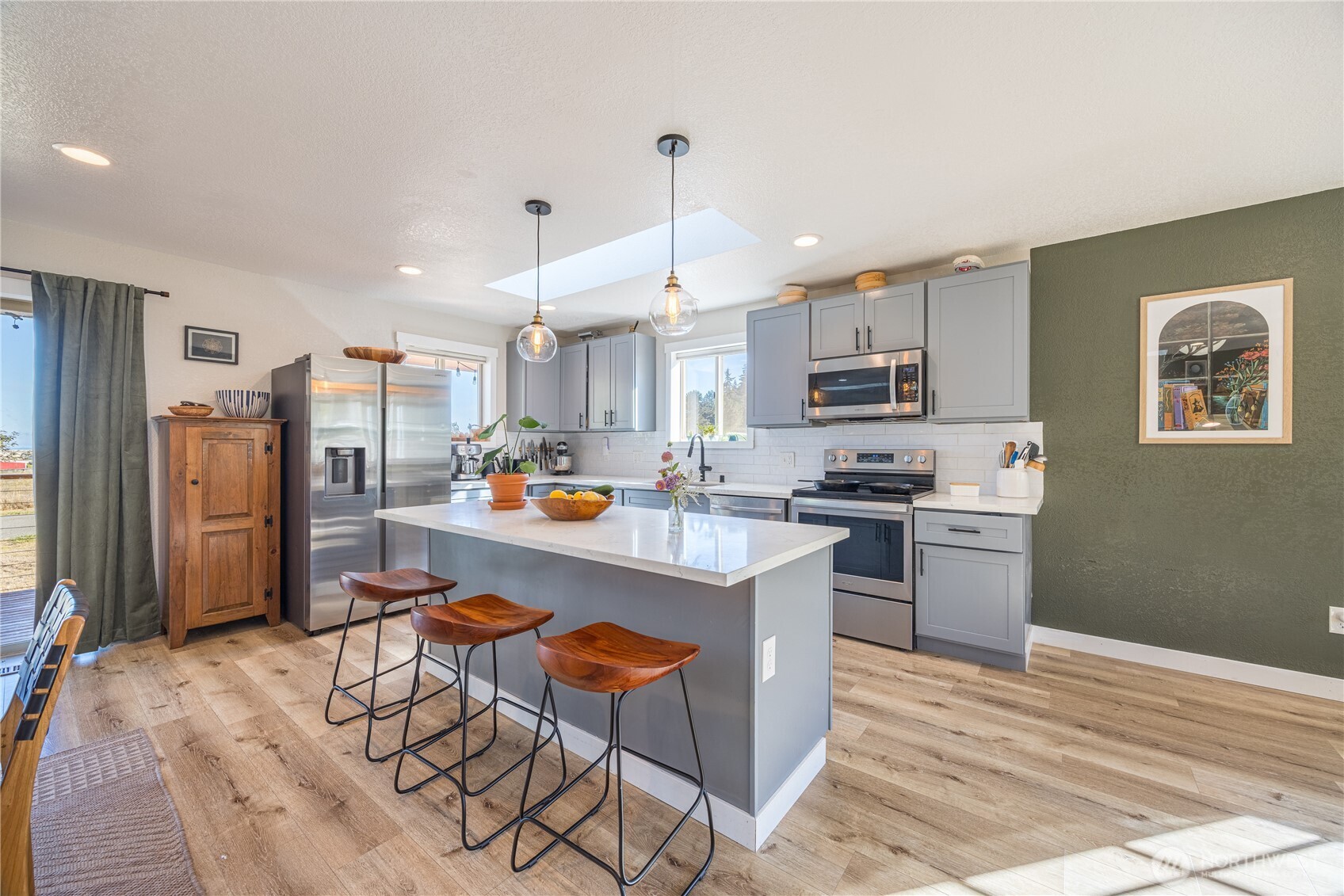 1485 Deer Park Road Property Photo 13