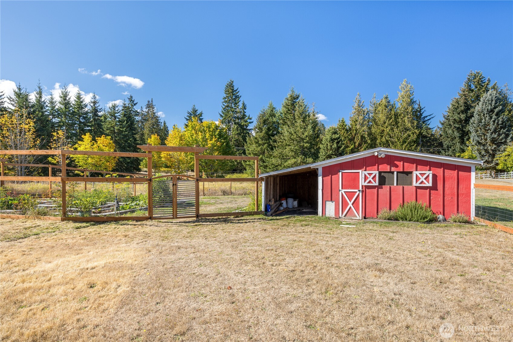 1485 Deer Park Road Property Photo 33